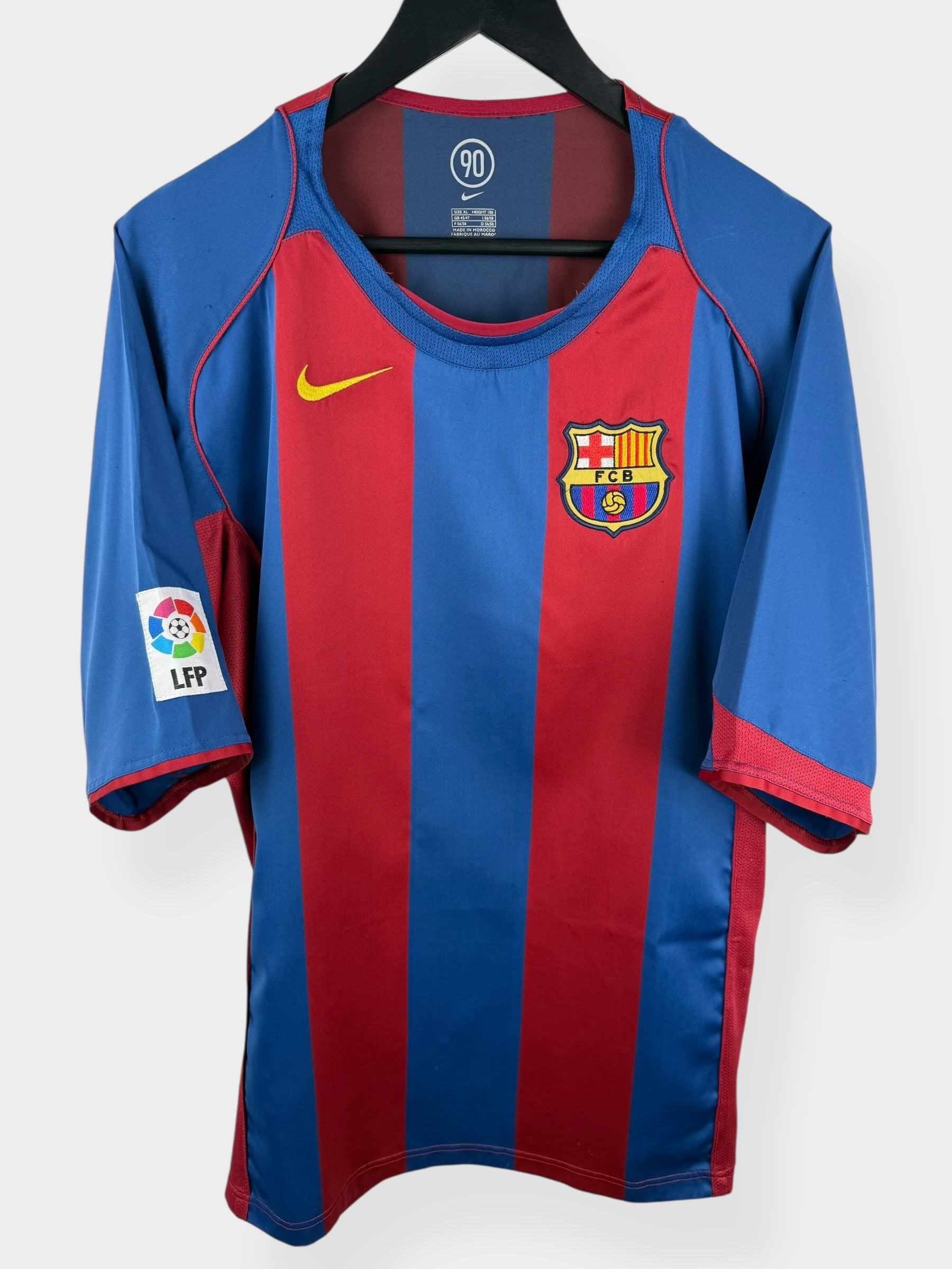 2004-05 BARCELONA HOME SHIRT RONALDINHO #10 XL - Authentic Football Club