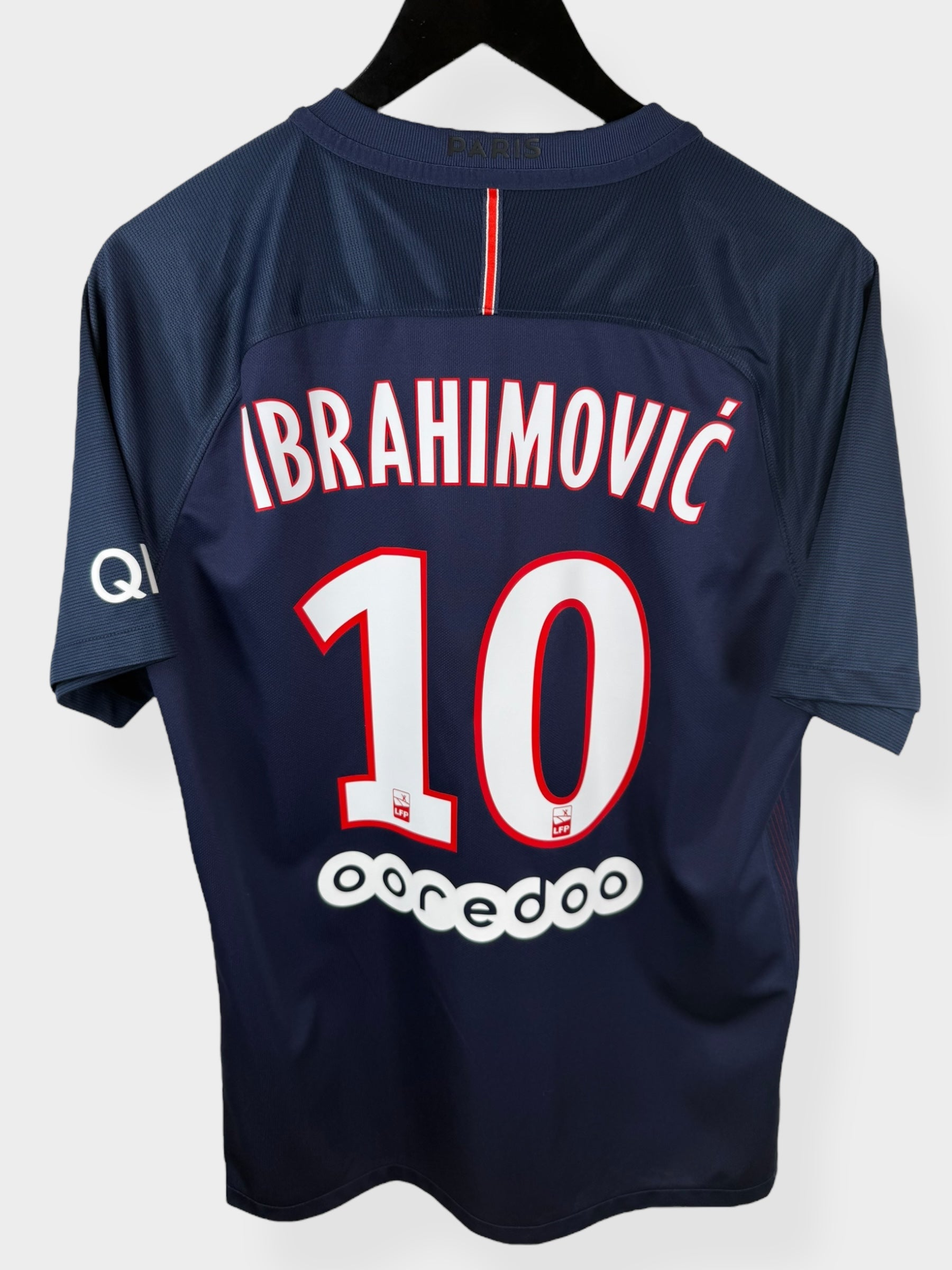 2016-17 PARIS SAINT-GERMAIN HOME SHIRT IBRAHIMOVIC #10 M - Authentic Football Club