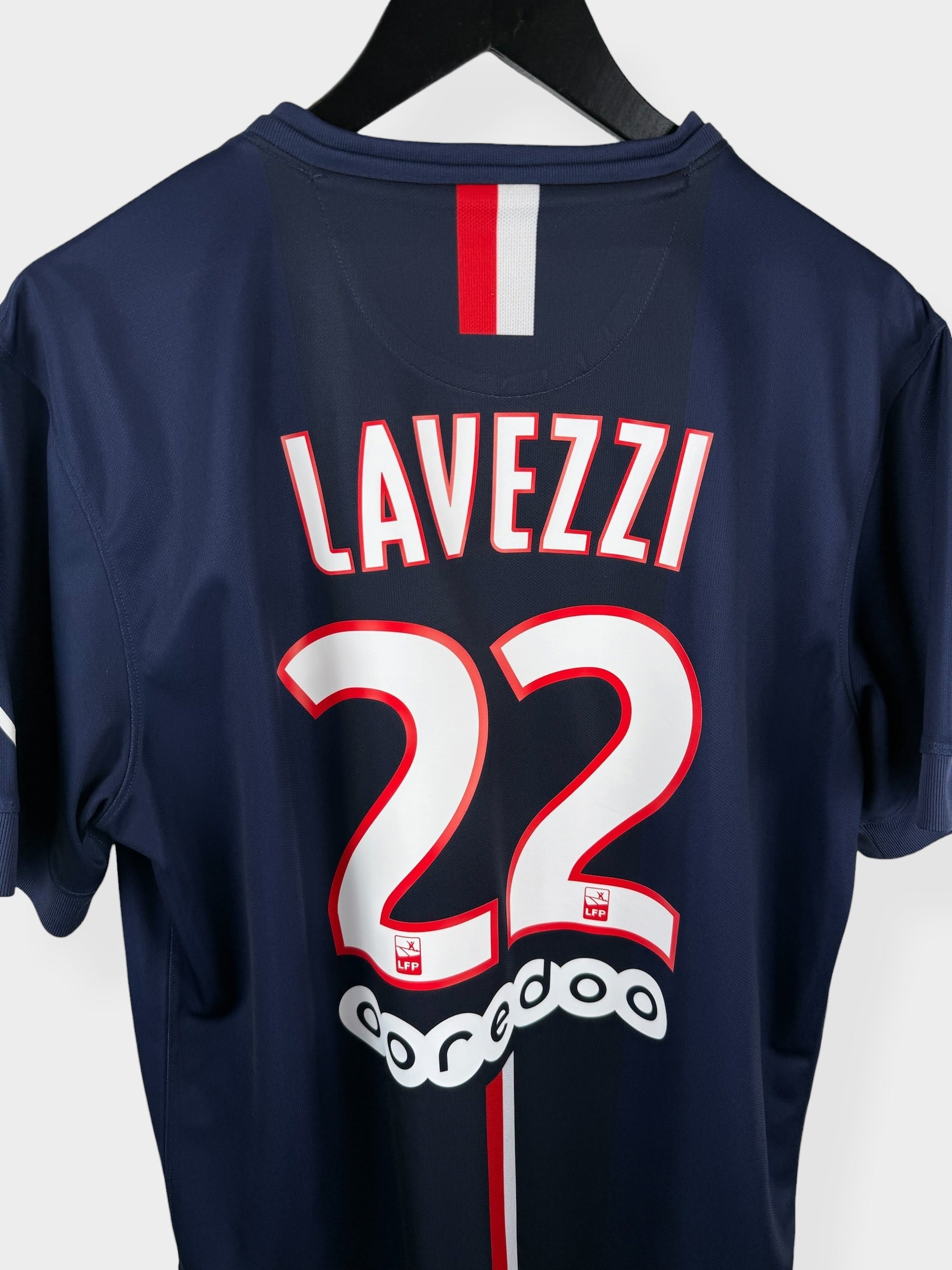 MAILLOT DOMICILE 2014-15 PARIS SAINT-GERMAIN LAVEZZI #22 L