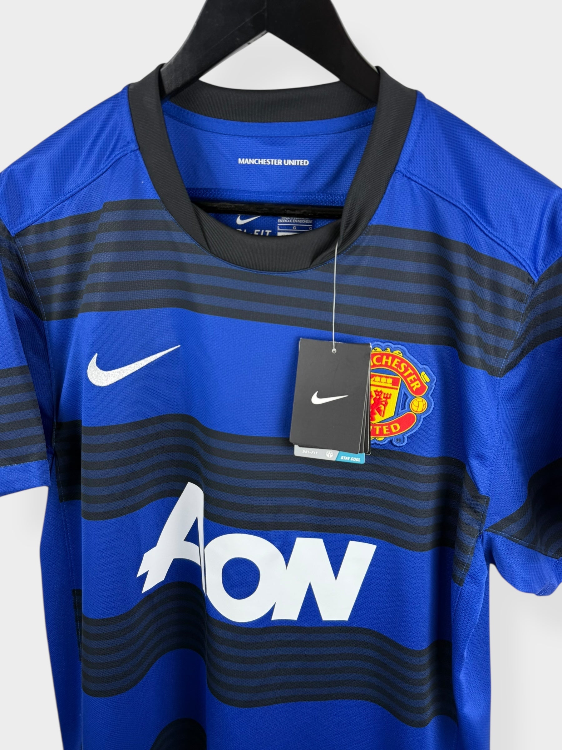 2011-13 MANCHESTER UNITED AWAY SHIRT NANI #17 L - Authentic Football Club