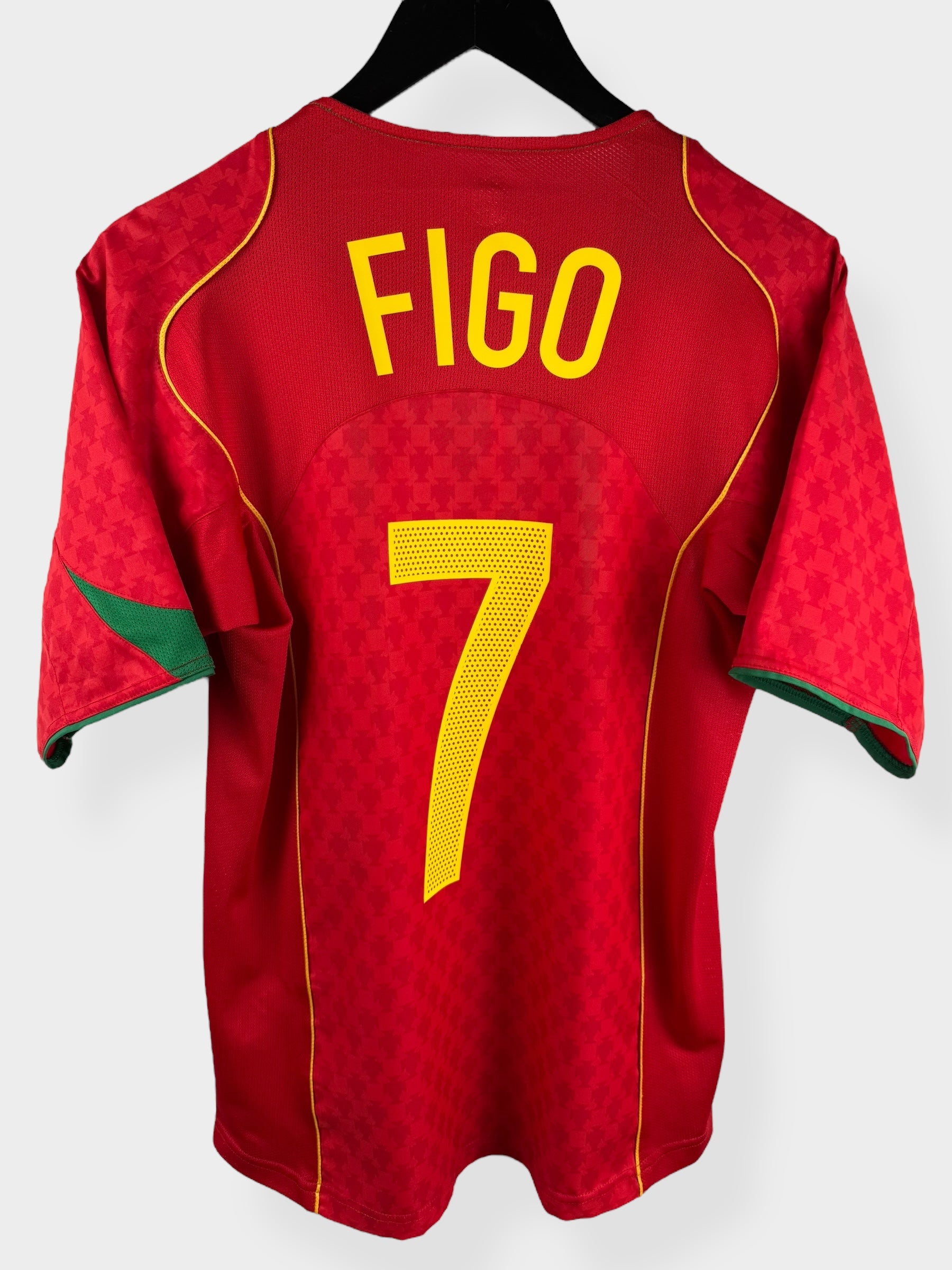 2004-06 PORTUGAL HOME SHIRT FIGO #7 S