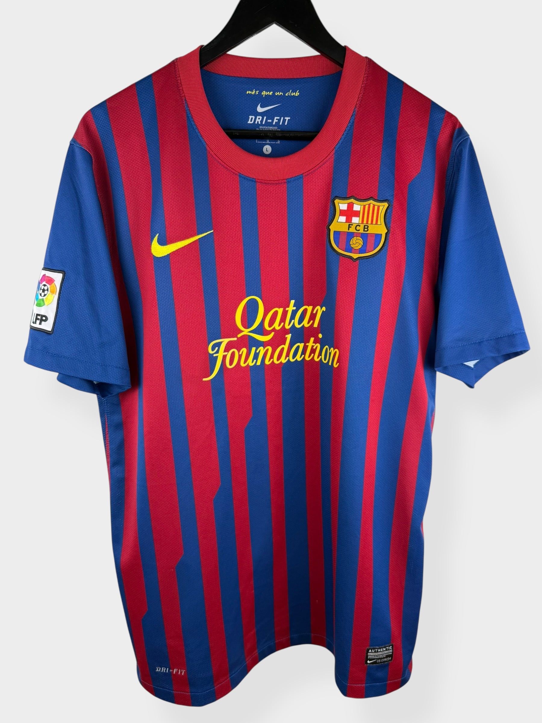 2011-12 BARCELONA HOME SHIRT L