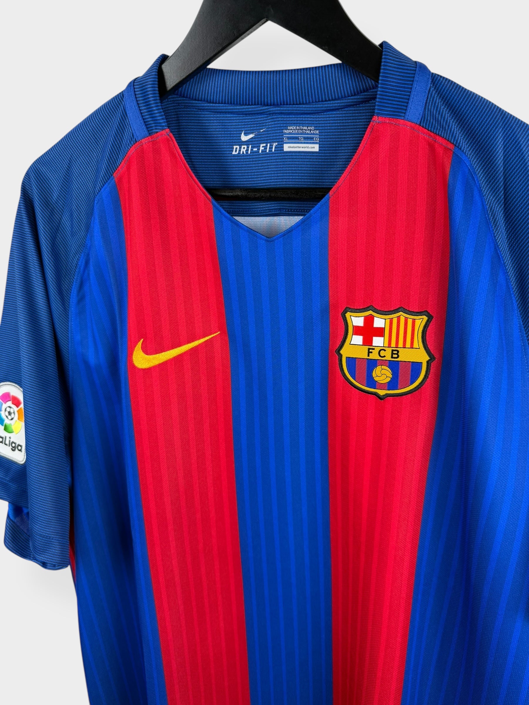 2016-17 BARCELONA HOME SHIRT NEYMAR JR #11 XL - Authentic Football Club