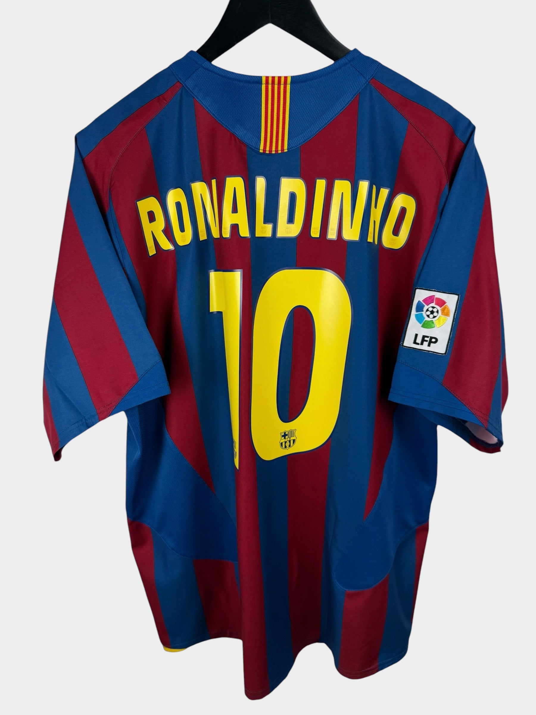 MAILLOT DOMICILE BARCELONE 2005-06 RONALDINHO #10 L