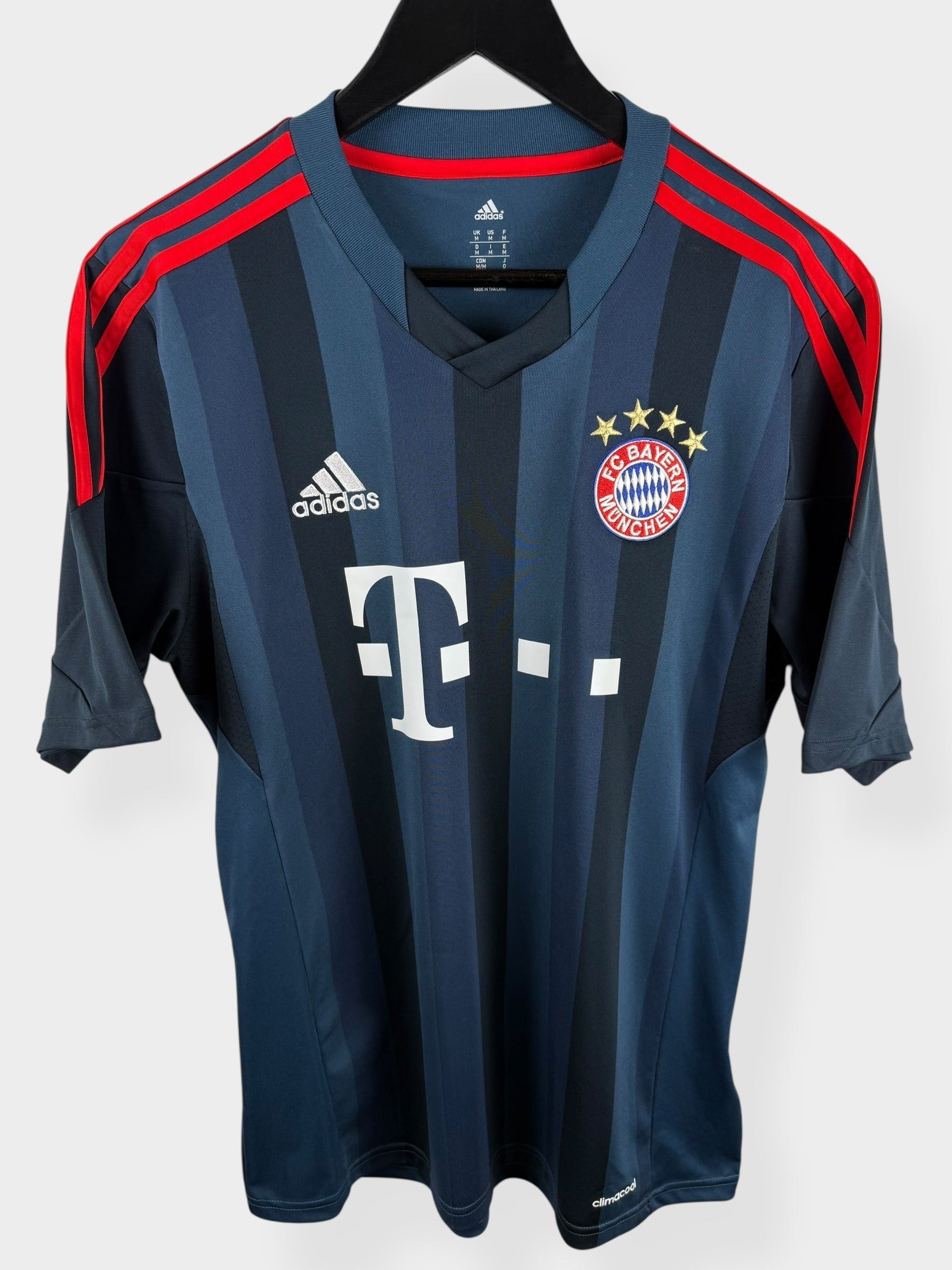 2013-14 BAYERN MUNICH AWAY SHIRT M - Authentic Football Club
