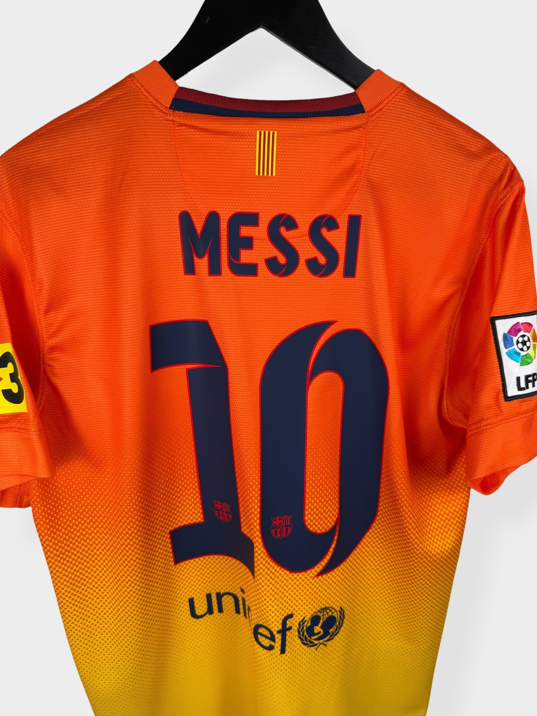 2012-13 BARCELONA AWAY SHIRT MESSI #10 M