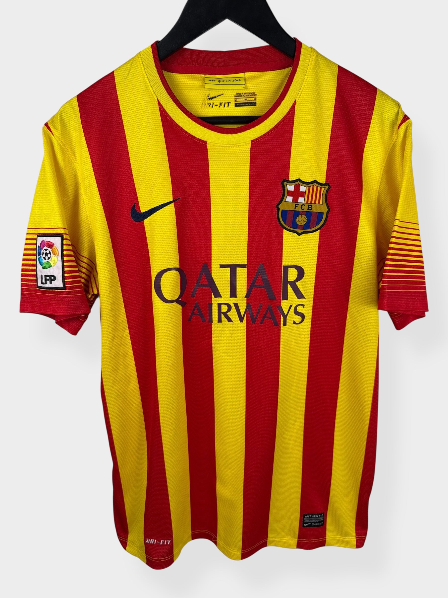 2013-14 BARCELONA AWAY SHIRT XAVI #6 M - Authentic Football Club
