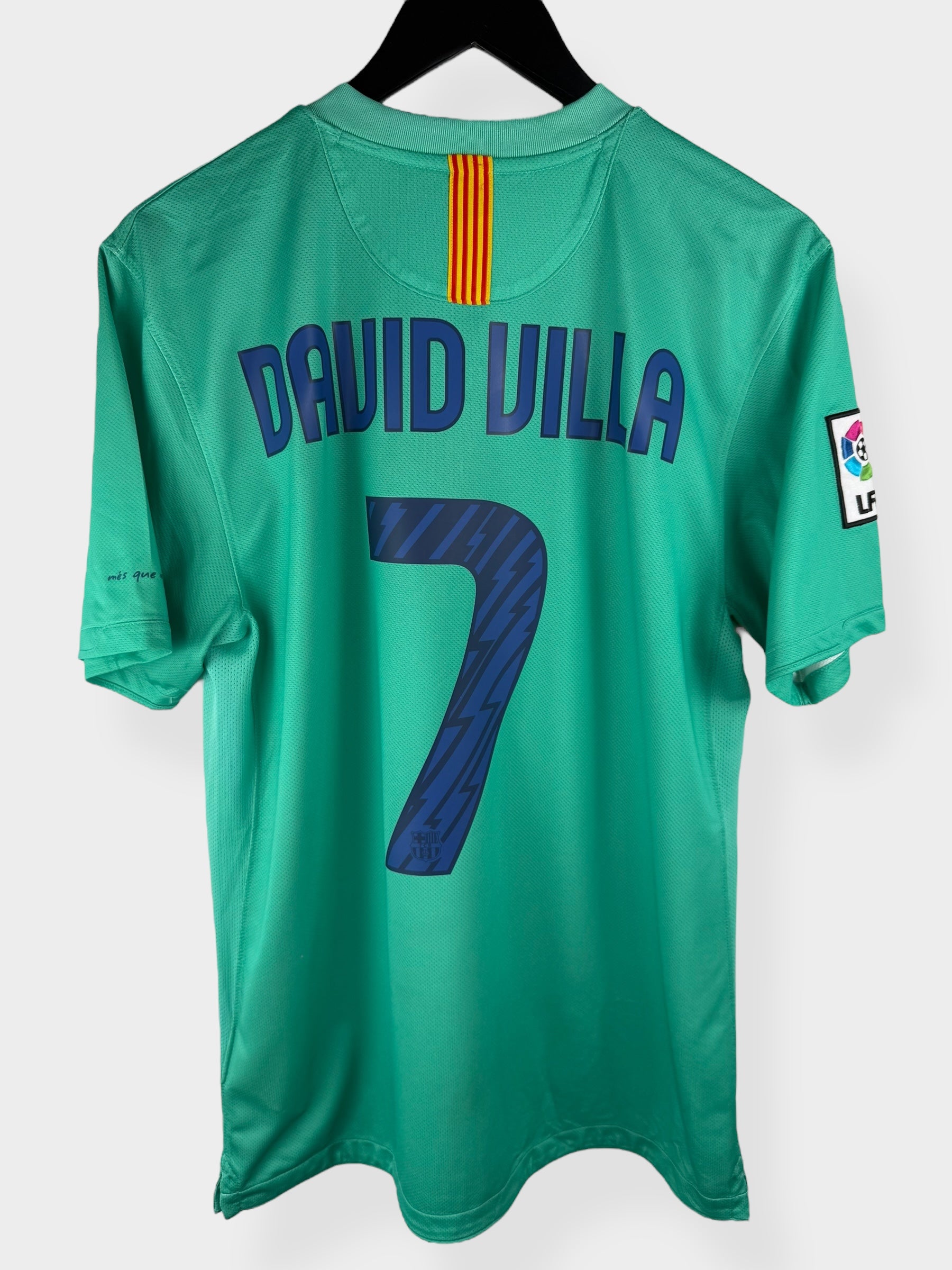 2010-11 BARCELONA UITSHIRT DAVID VILLA #7 M