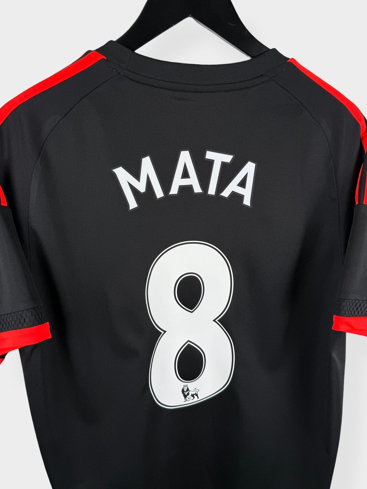 2015-16 MANCHESTER UNITED DERDE SHIRT MATA #8 L