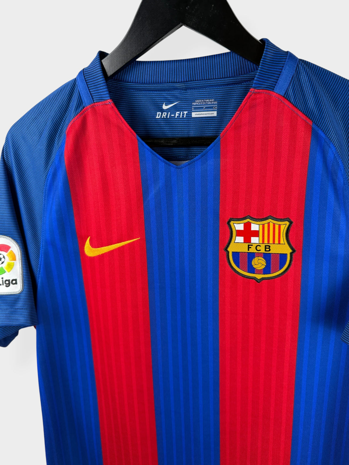 MAILLOT DOMICILE BARCELONA 2016-17 INIESTA #8 S