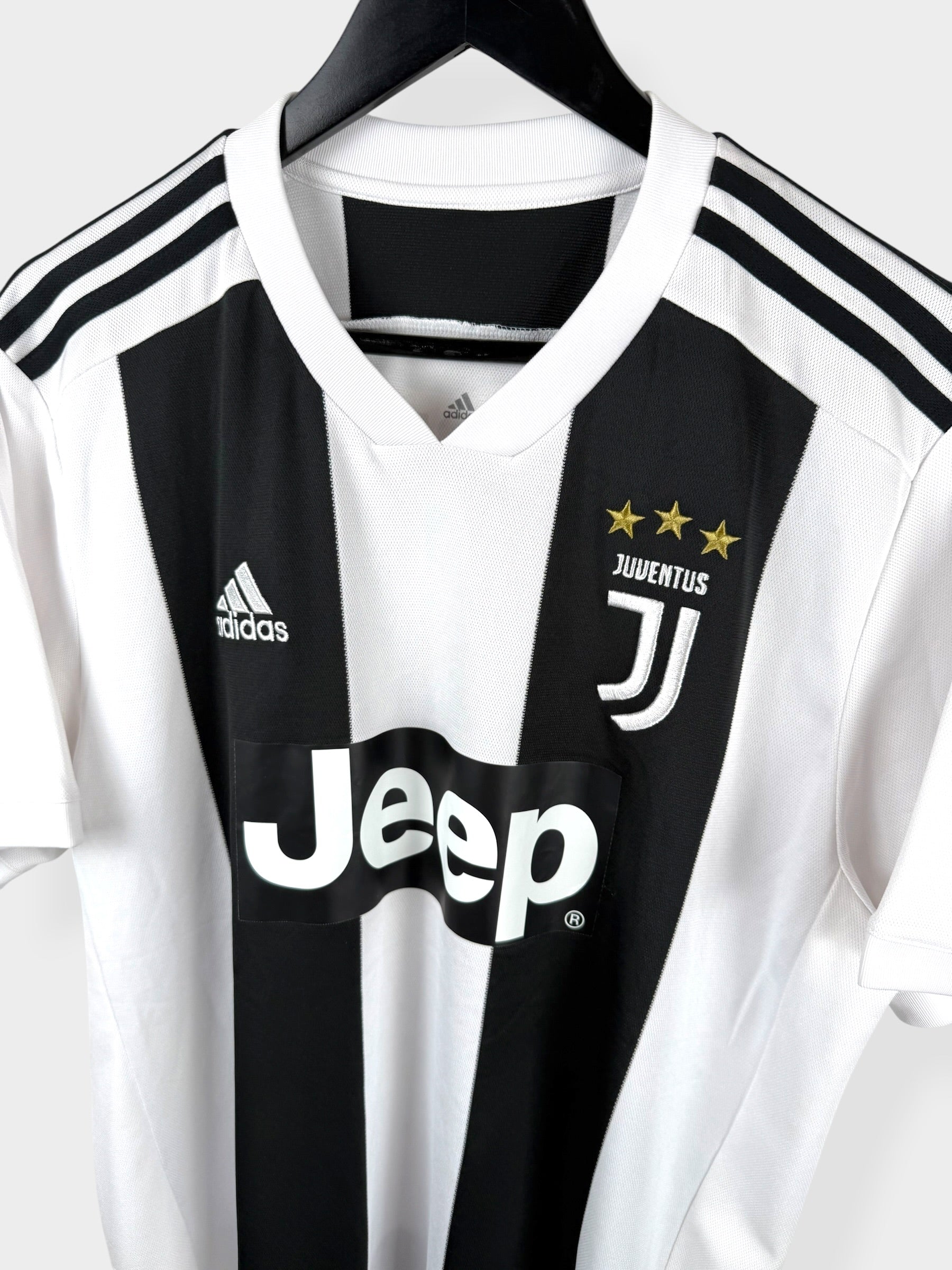 2018-19 JUVENTUS HOME SHIRT RONALDO #7 L