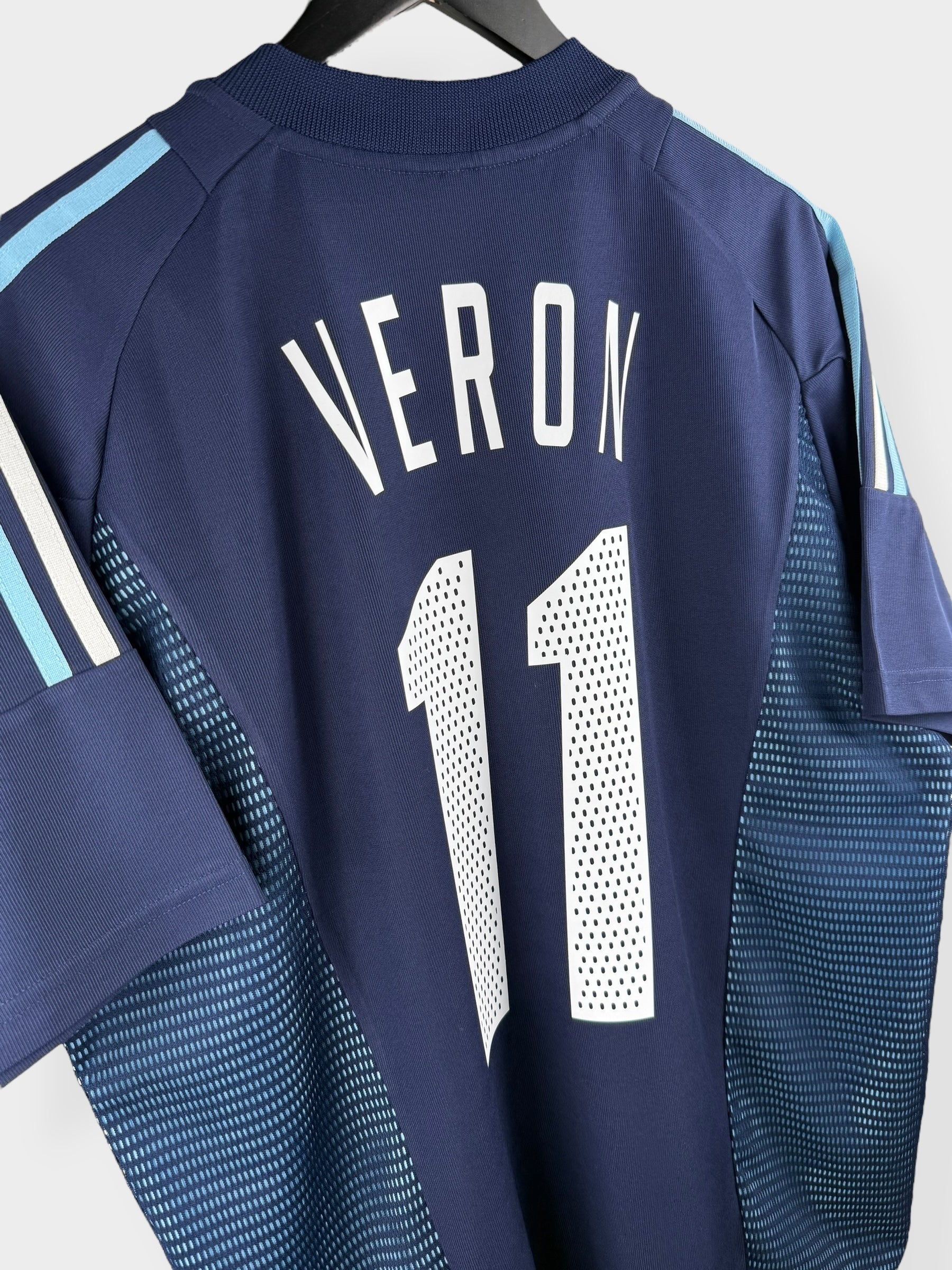 2002-04 ARGENTINA AWAY SHIRT VERON #11 L