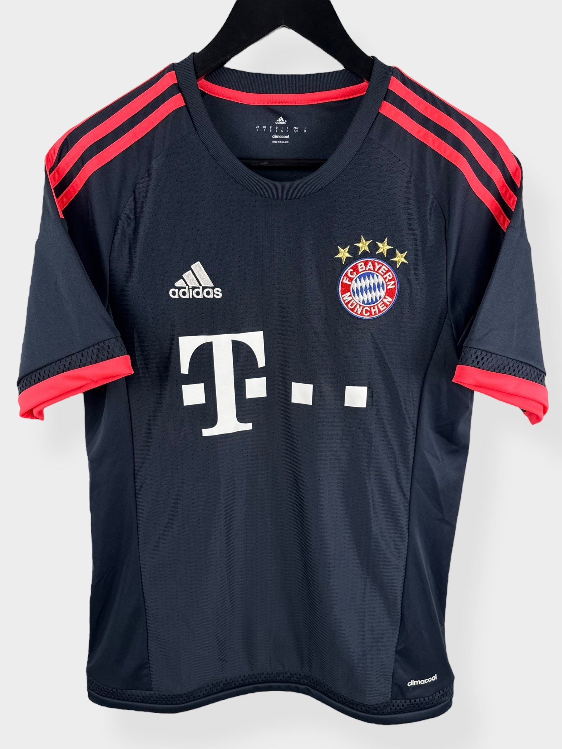 2015-16 BAYERN MUNICH THIRD SHIRT S - Authentic Football Club