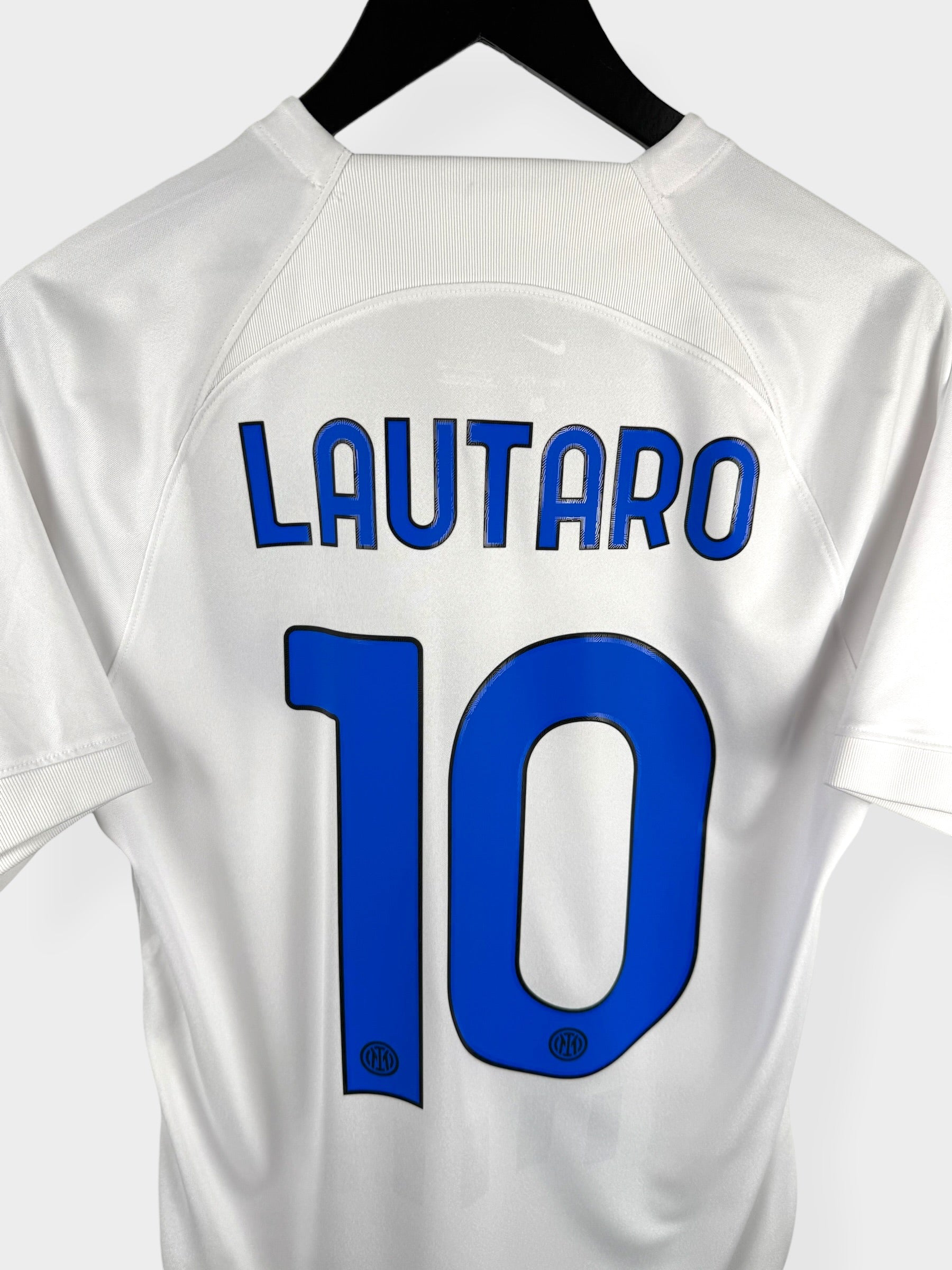 2023-24 INTER MILAN AUSWÄRTSTRIKOT LAUTARO #10 S