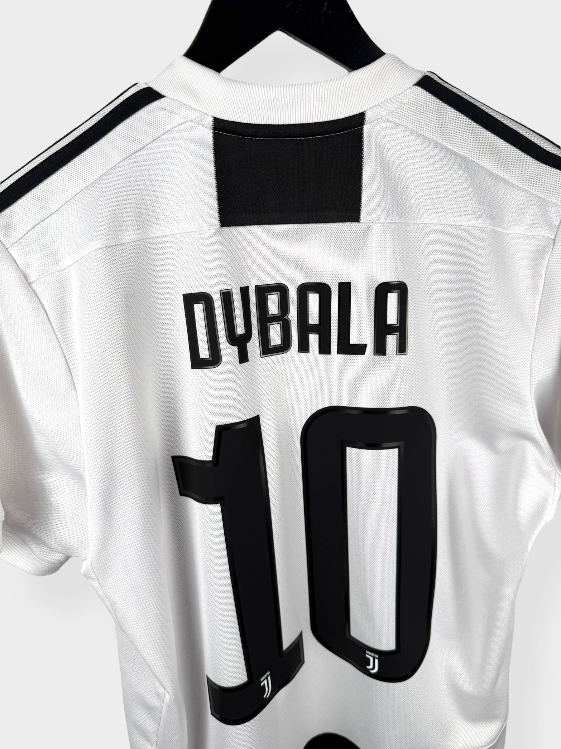 2018-19 JUVENTUS HOME SHIRT DYBALA #10 M - Authentic Football Club