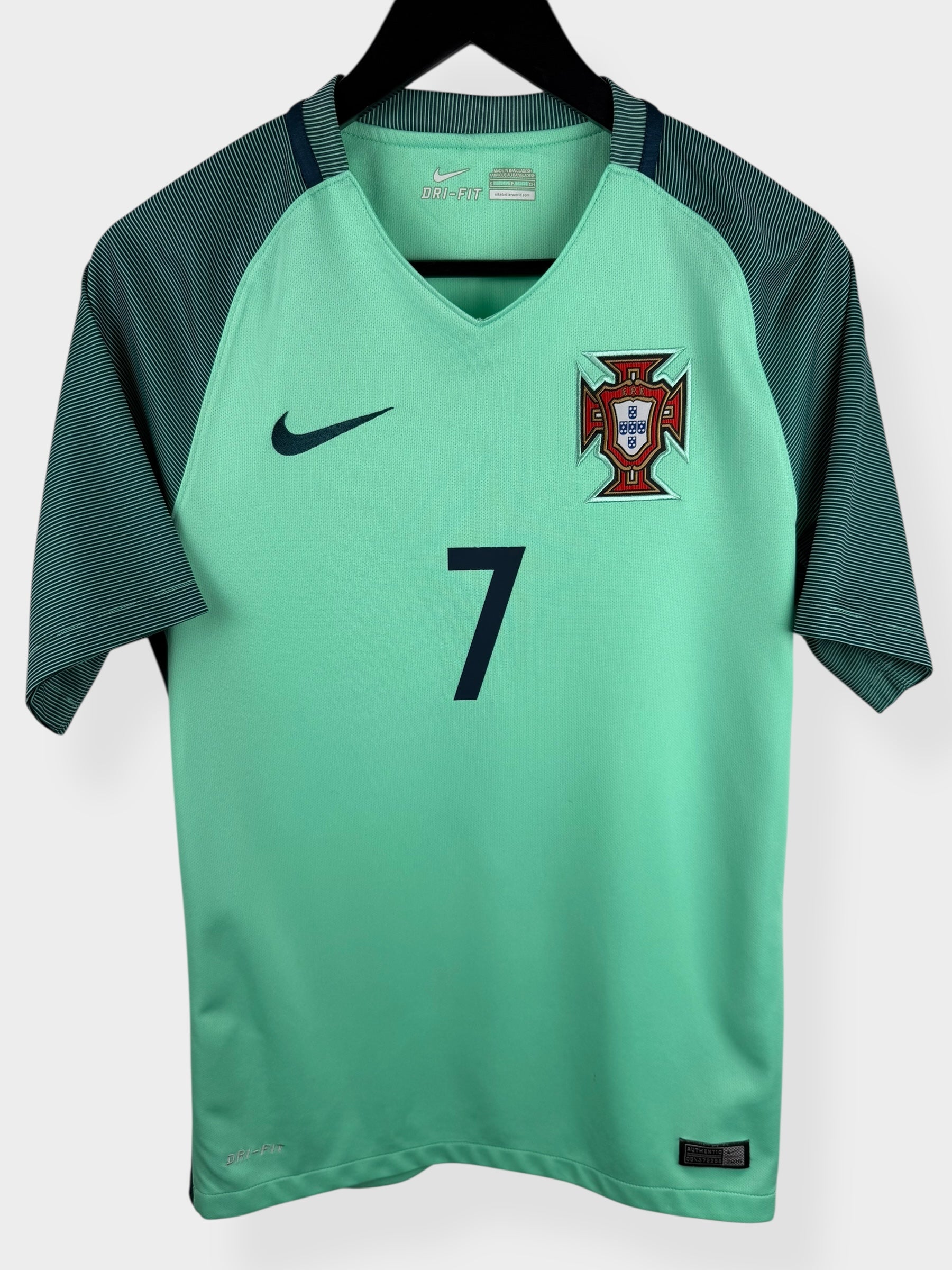 2016-17 PORTUGAL AWAY SHIRT RONALDO #7 S