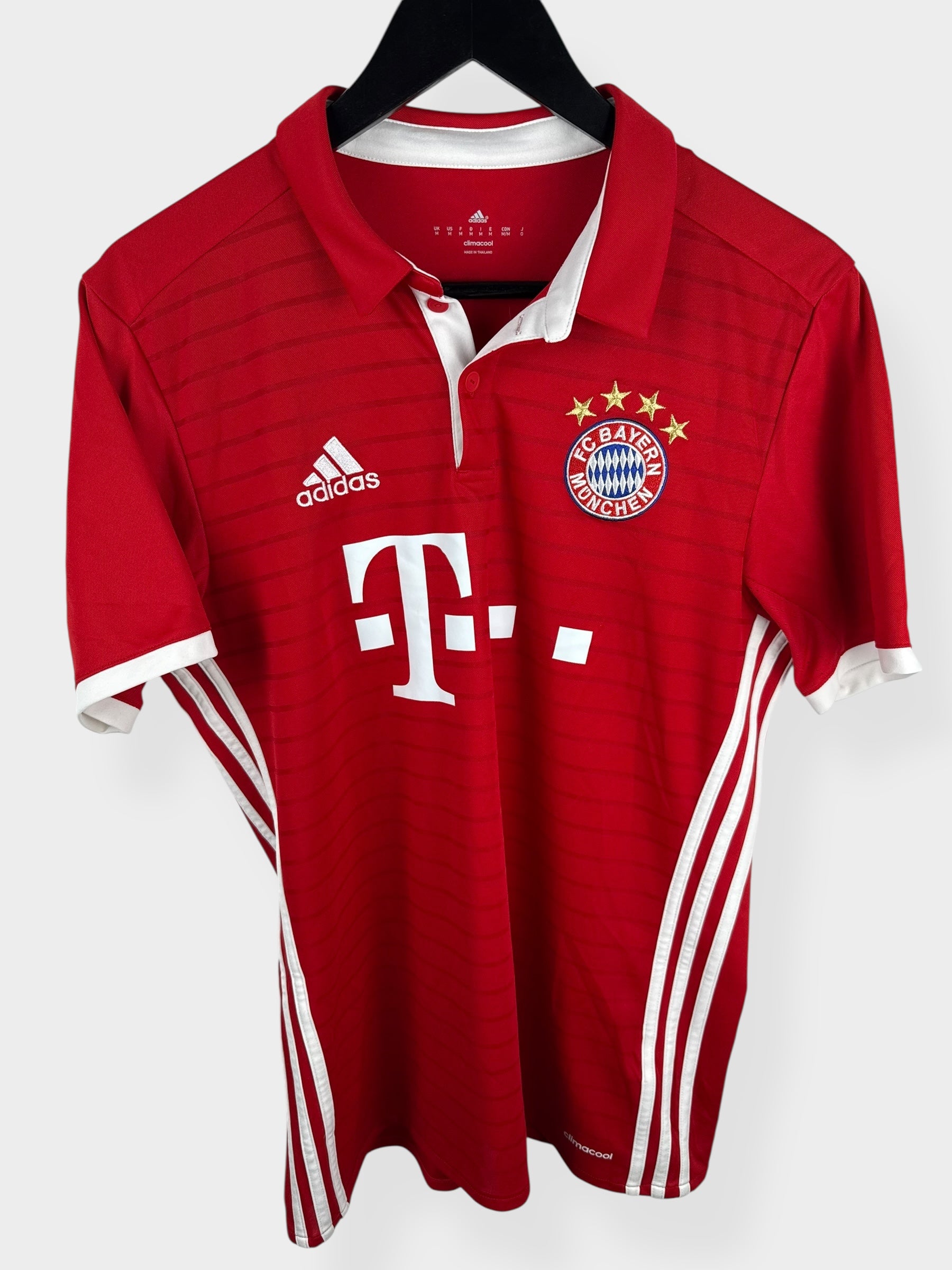 2016-17 BAYERN MUNICH HOME SHIRT LEWANDOWSKI #9 M