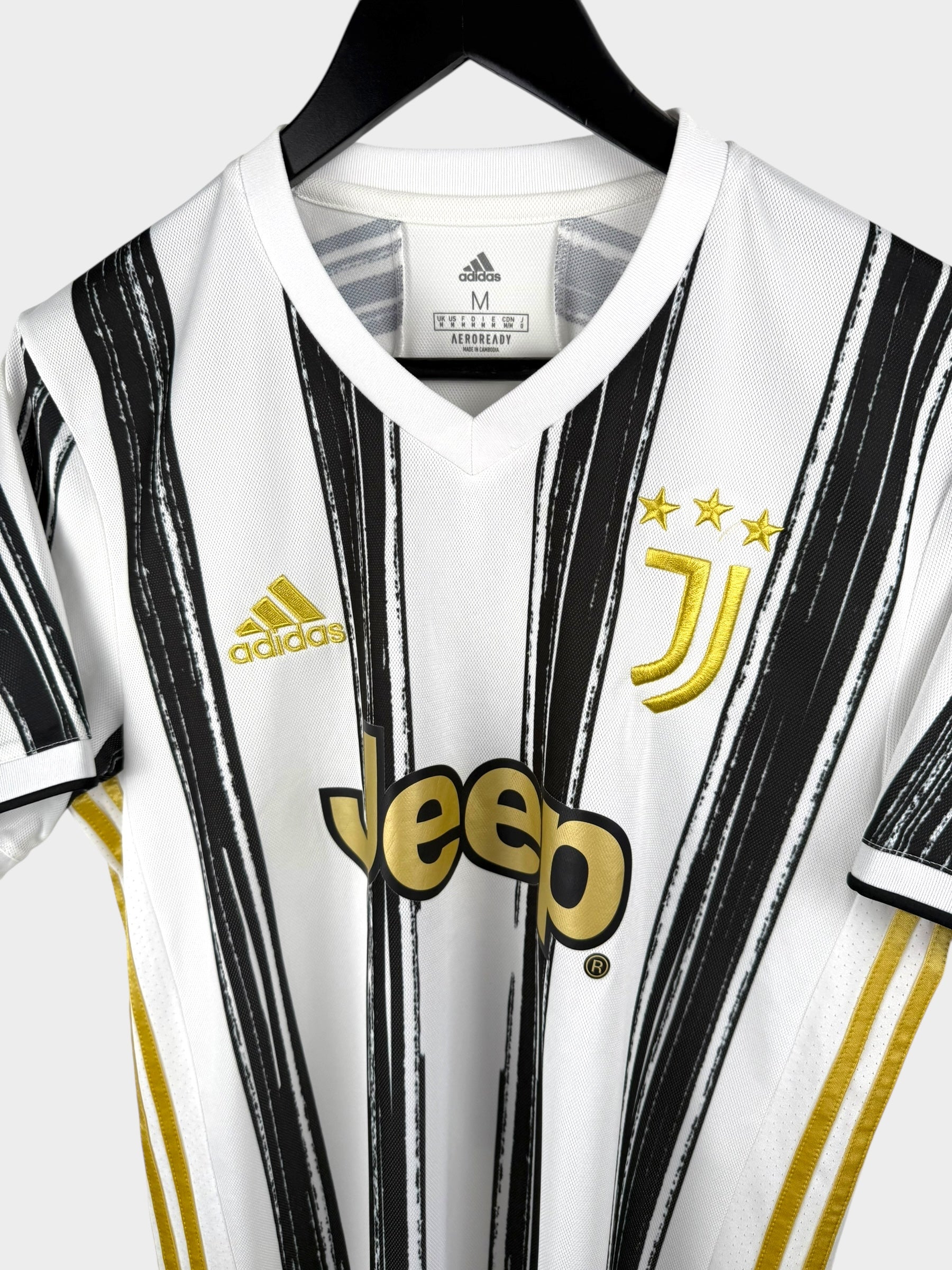 2020-21 JUVENTUS HOME SHIRT RONALDO #7 M