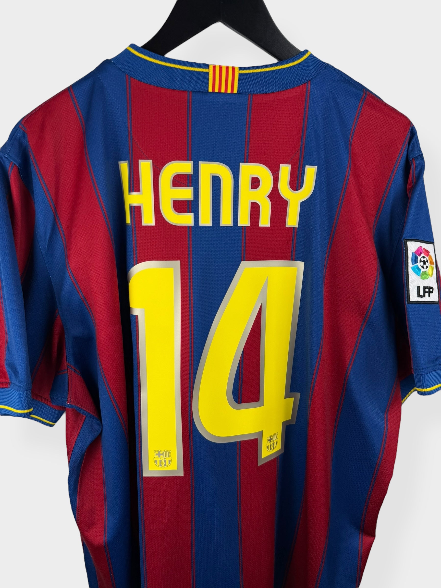 2009-10 BARCELONA HOME SHIRT HENRY #14 XL