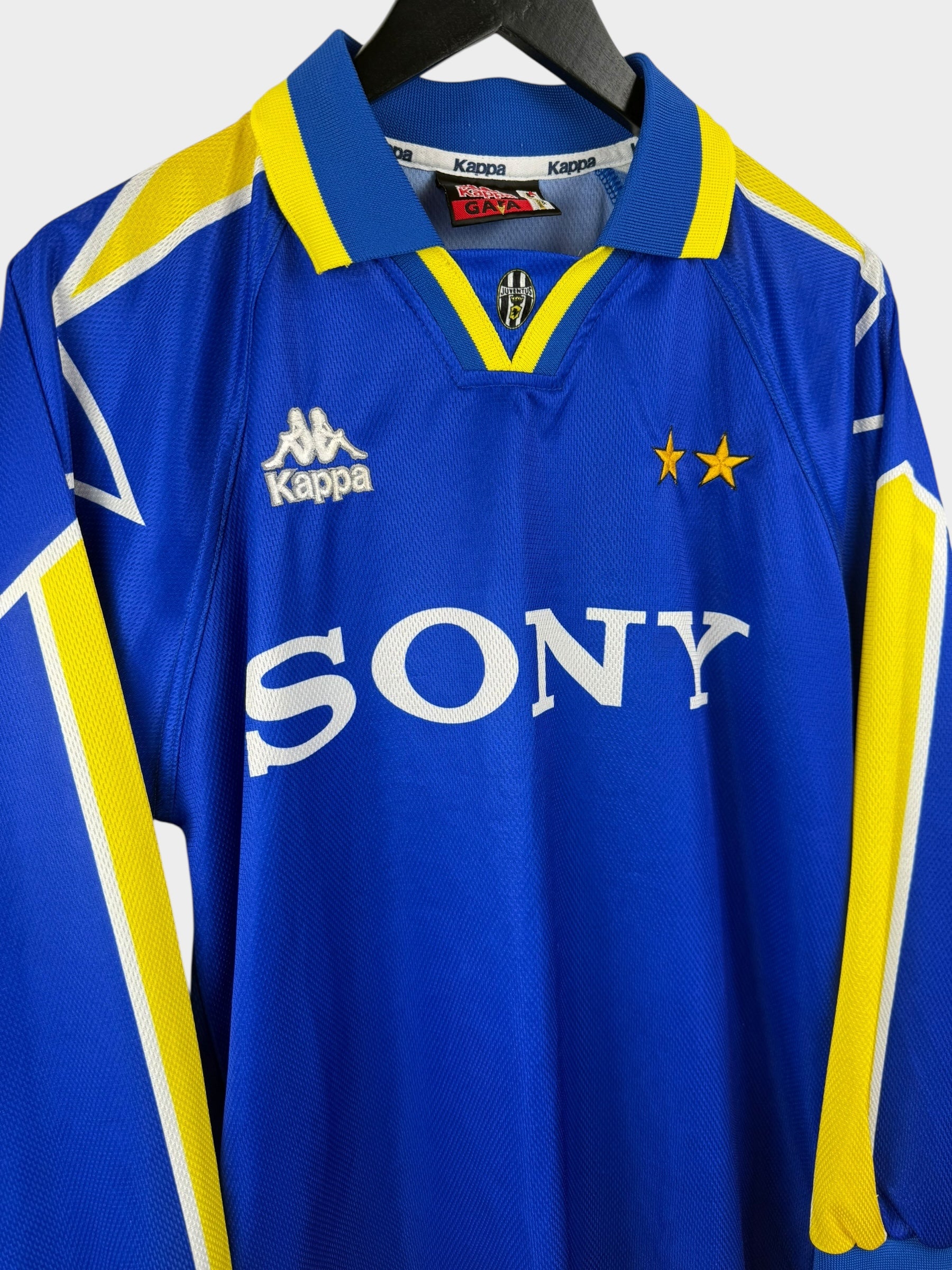 1995-96 JUVENTUS AWAY SHIRT LS L