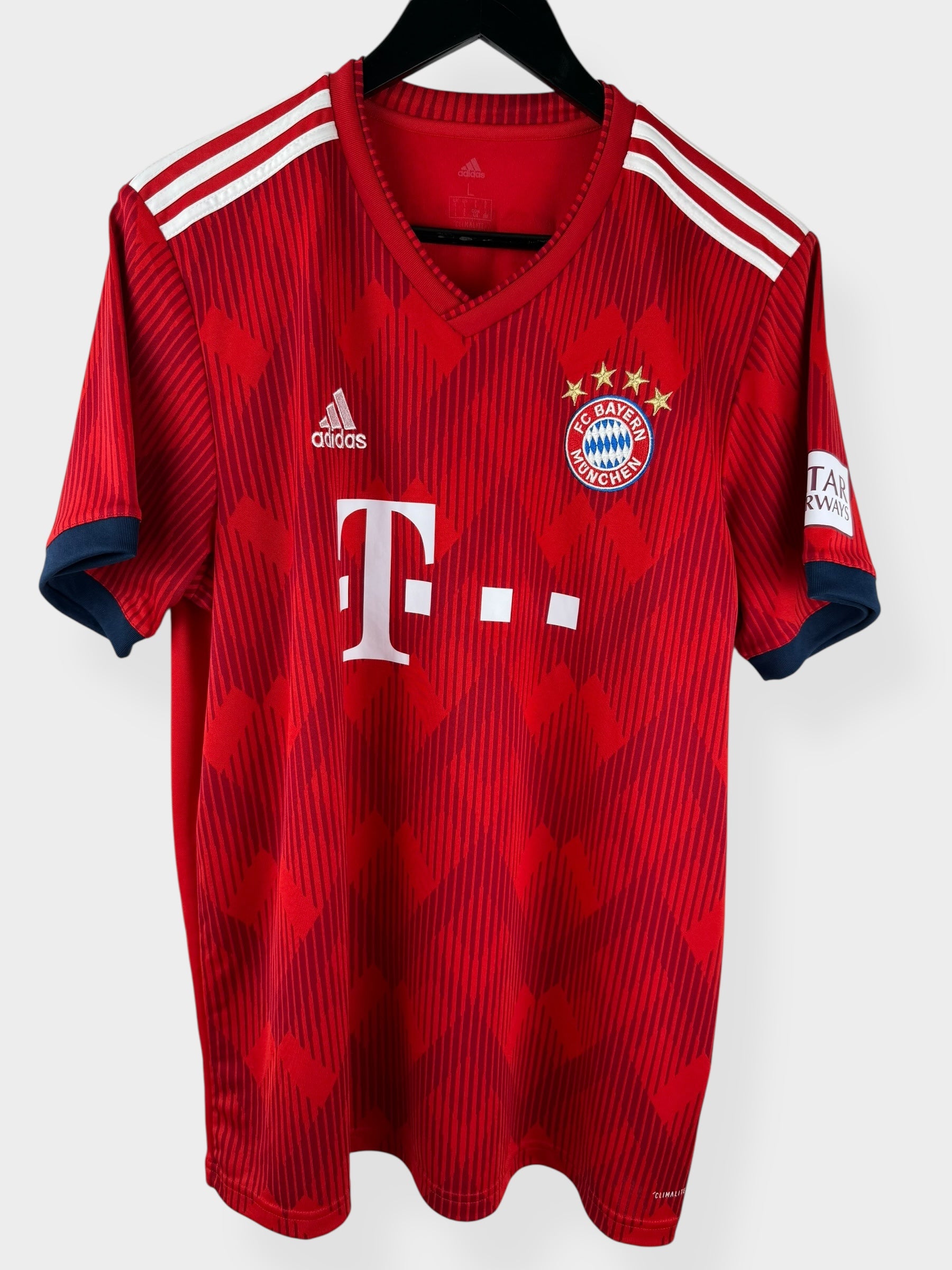 2018-19 BAYERN MÜNCHEN THUISSHIRT BOATENG #17 L