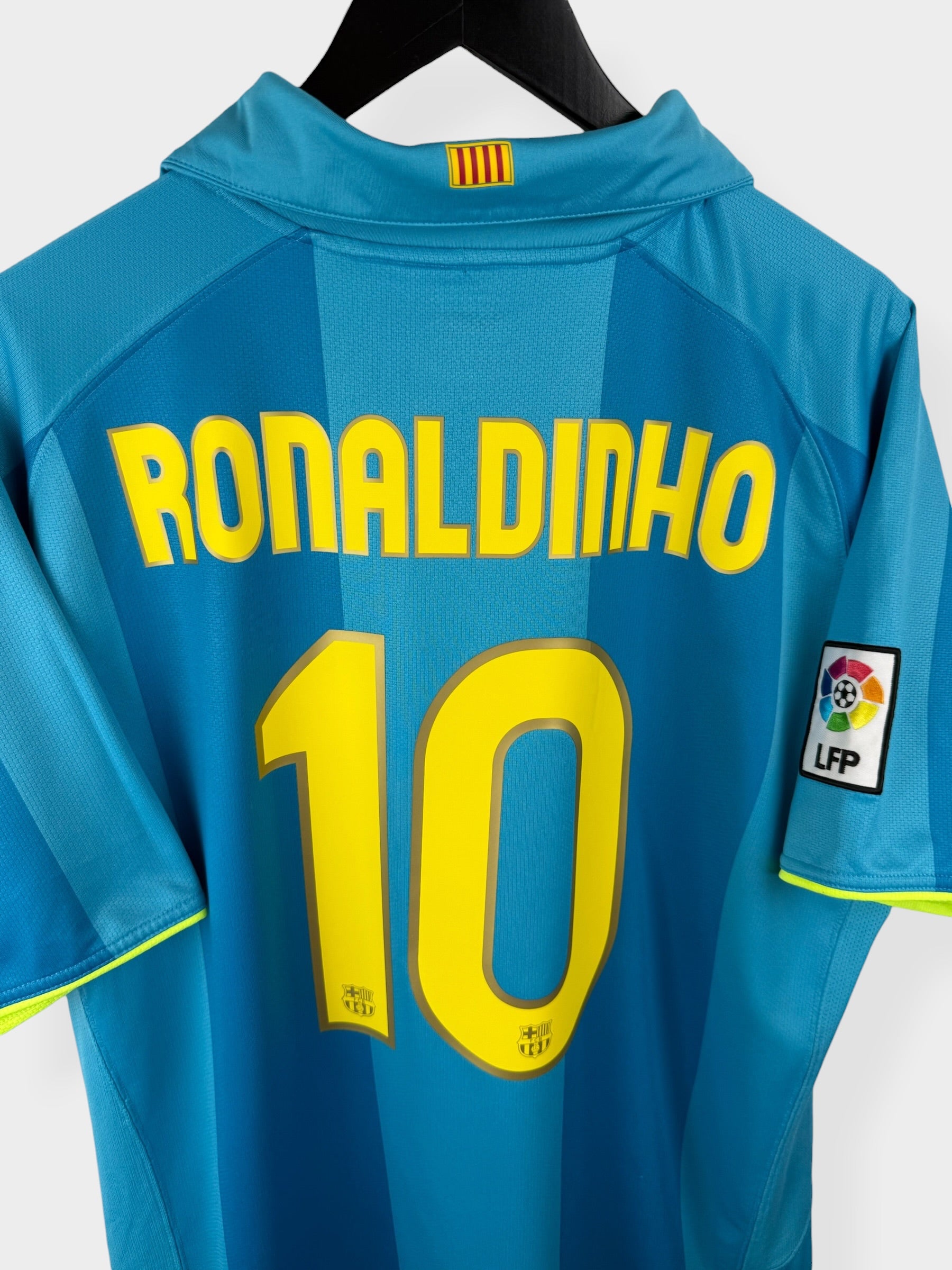 MAILLOT EXTÉRIEUR BARCELONE 2007-08 RONALDINHO #10 XL