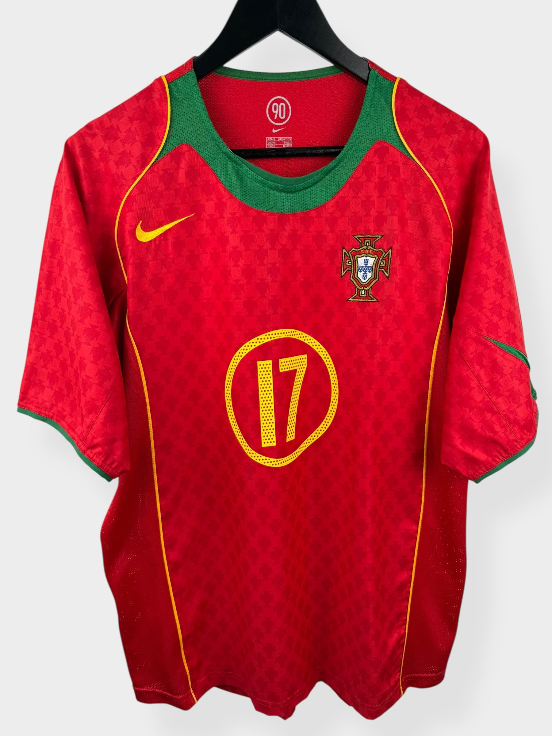 2004-06 PORTUGAL THUISSHIRT RONALDO #17 M