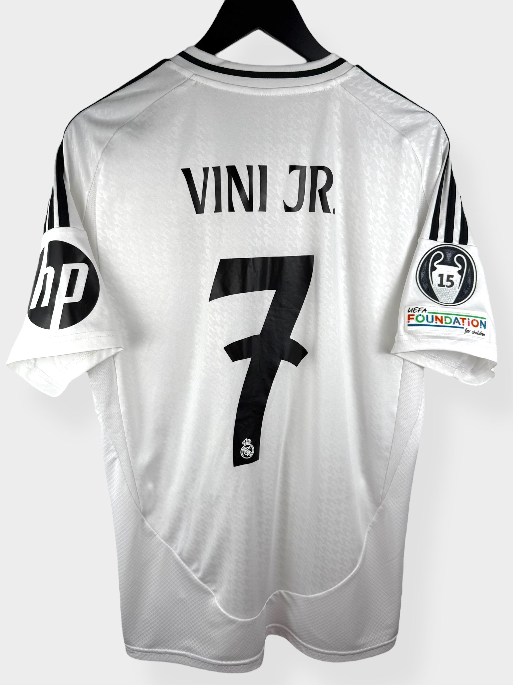 2024-25 REAL MADRID HEIMTRIKOT VINI JR #7 L