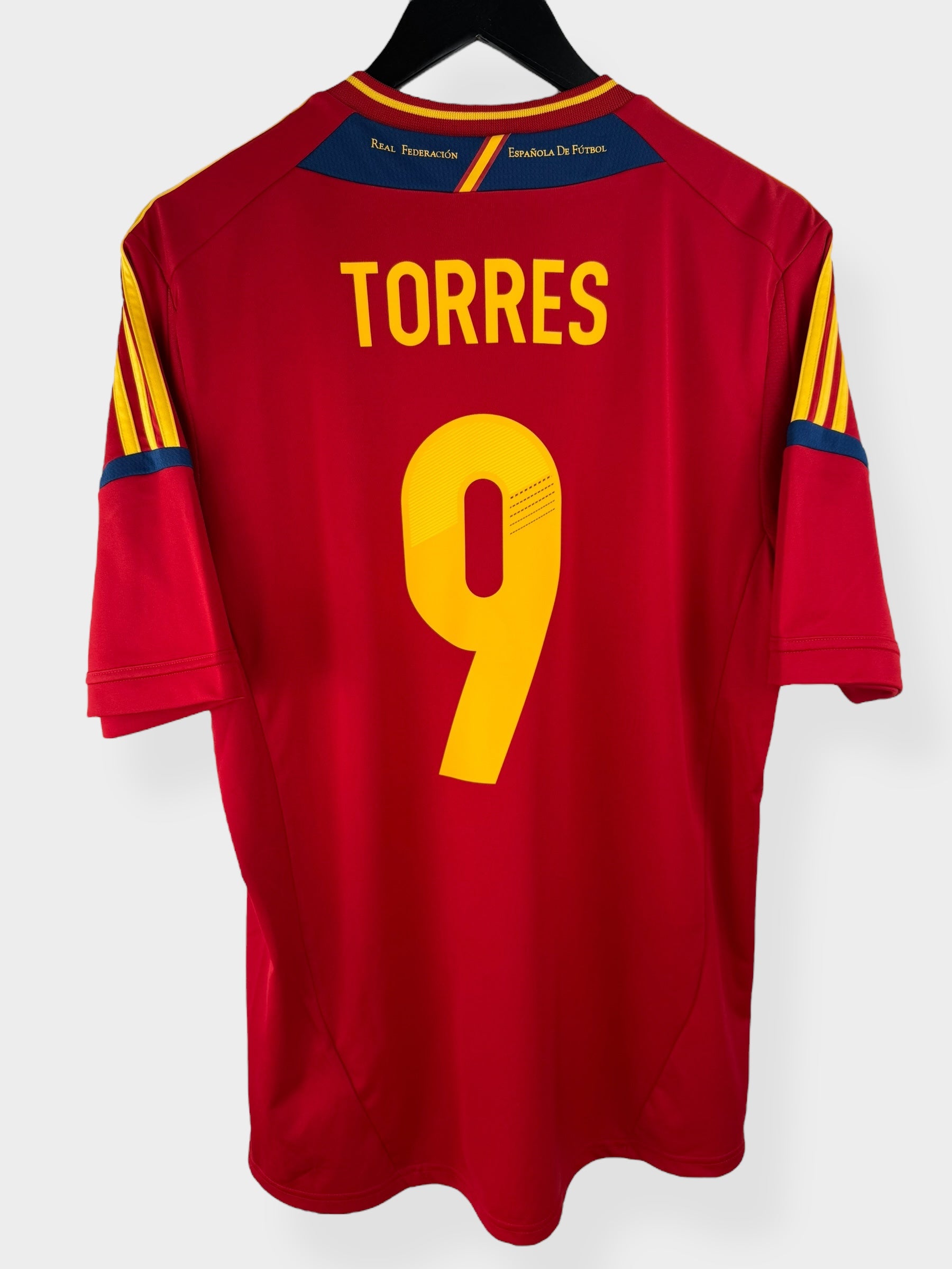 2012-13 SPANJE THUISSHIRT TORRES #9 L