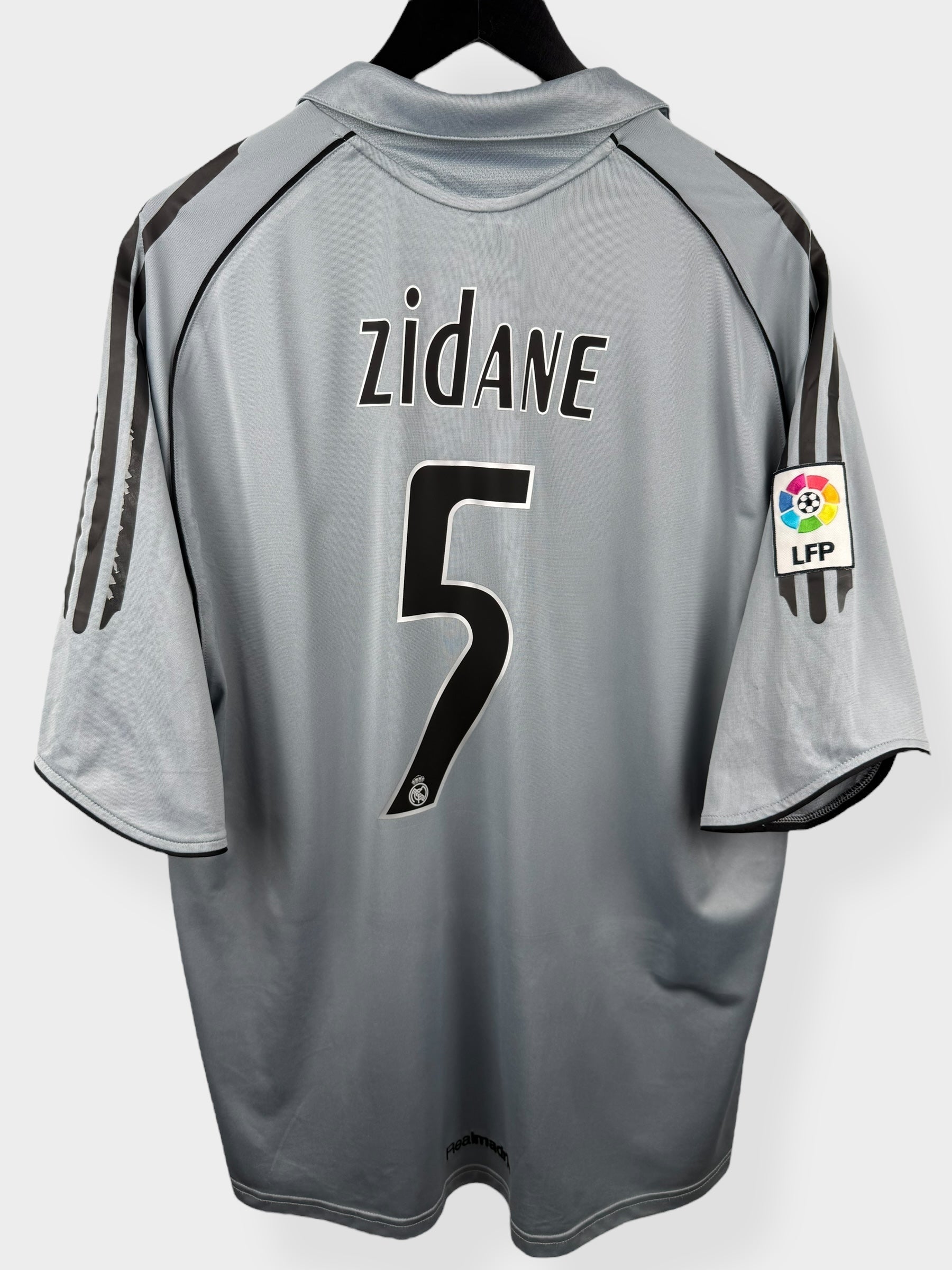 2005-06 REAL MADRID THIRD SHIRT ZIDANE #5 XL