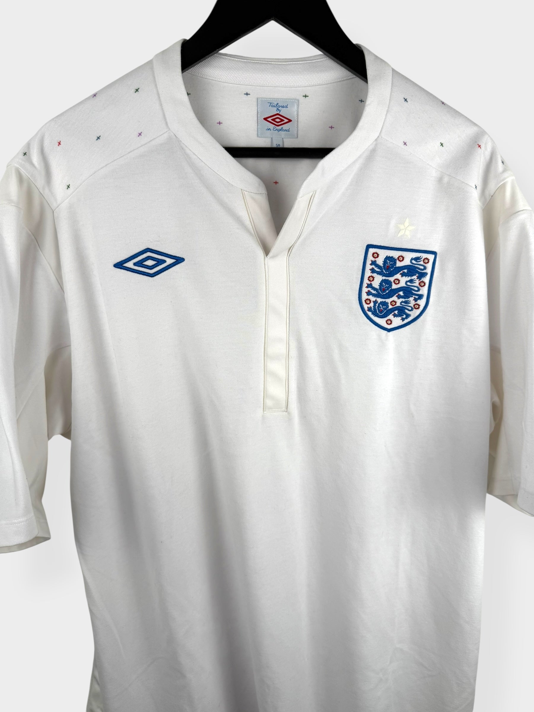 2010-11 ENGLAND HOME SHIRT XL - Authentic Football Club