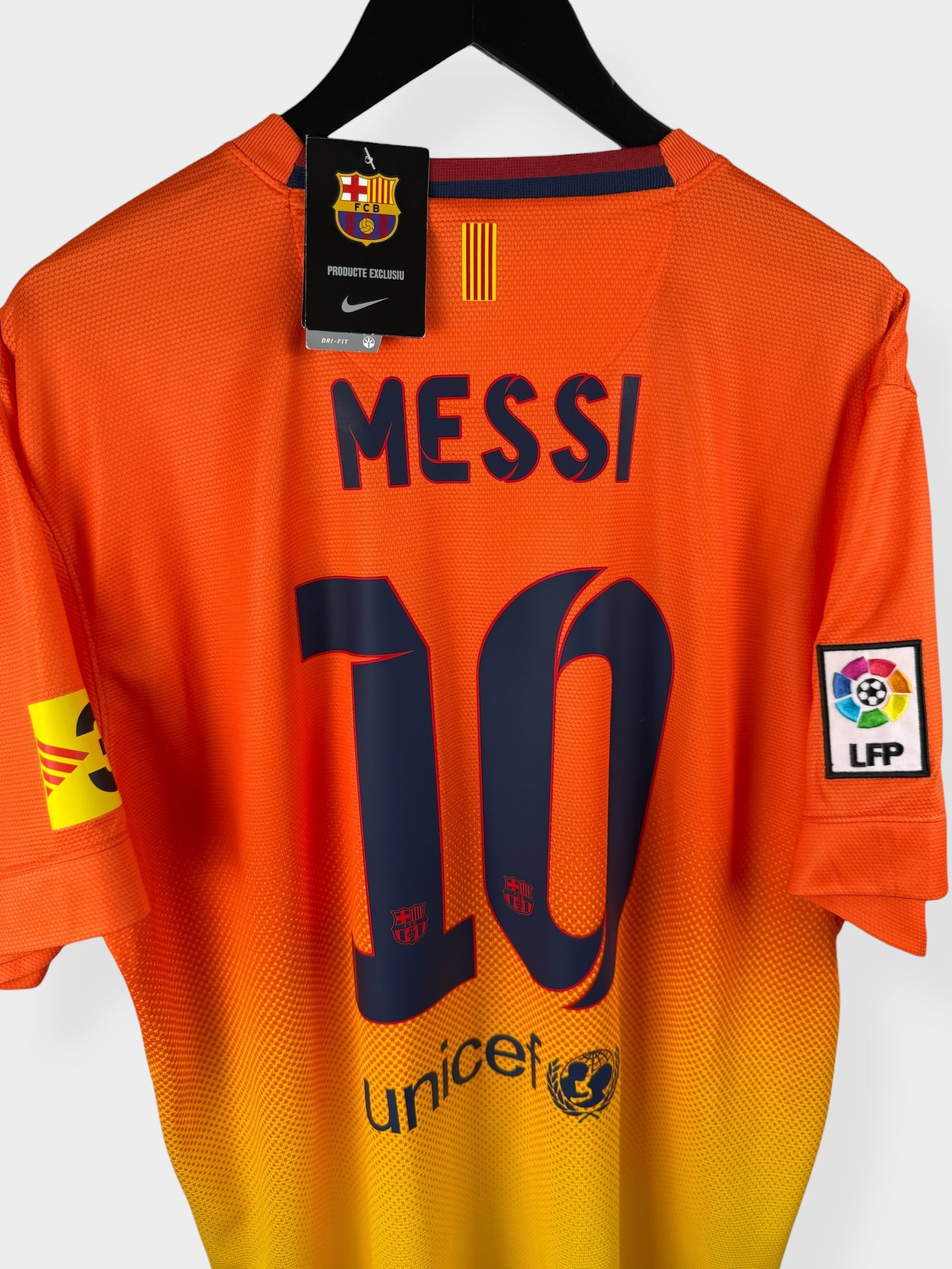 2012-13 BARCELONA AWAY SHIRT MESSI #10 XL