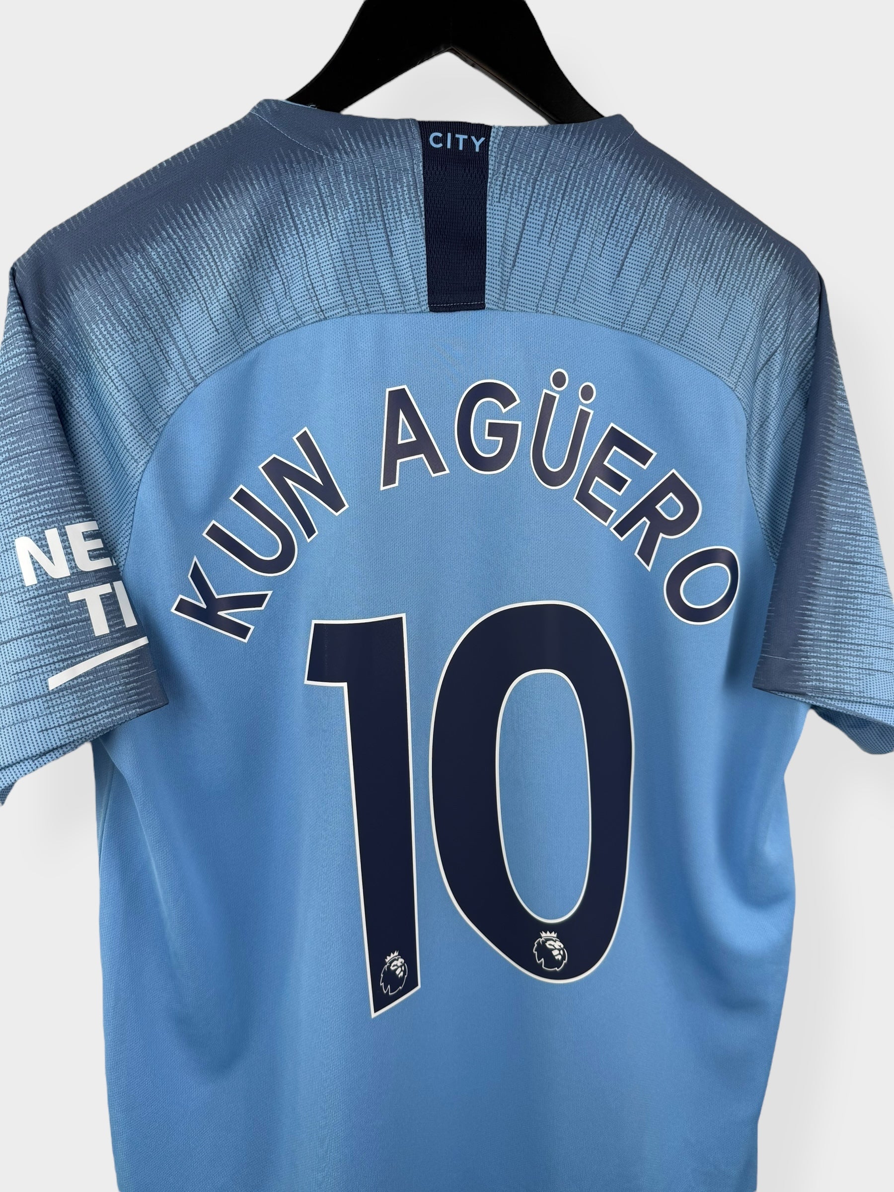 2018-19 MANCHESTER CITY KUN AGÜERO #10 L