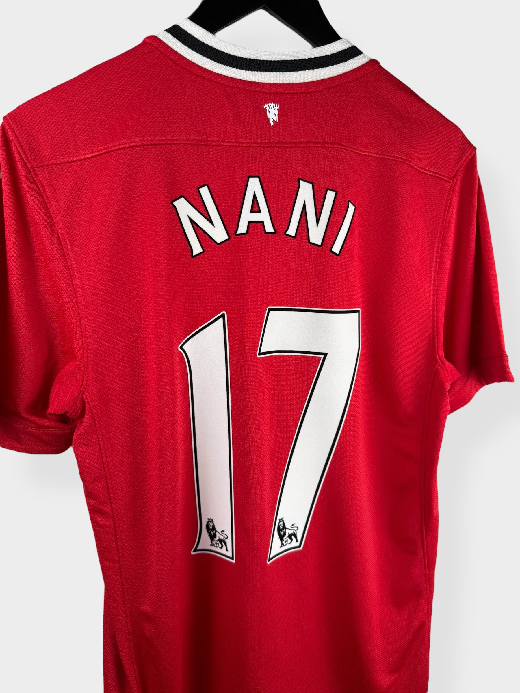 2011-12 MANCHESTER UNITED THUISSHIRT NANI #17 M