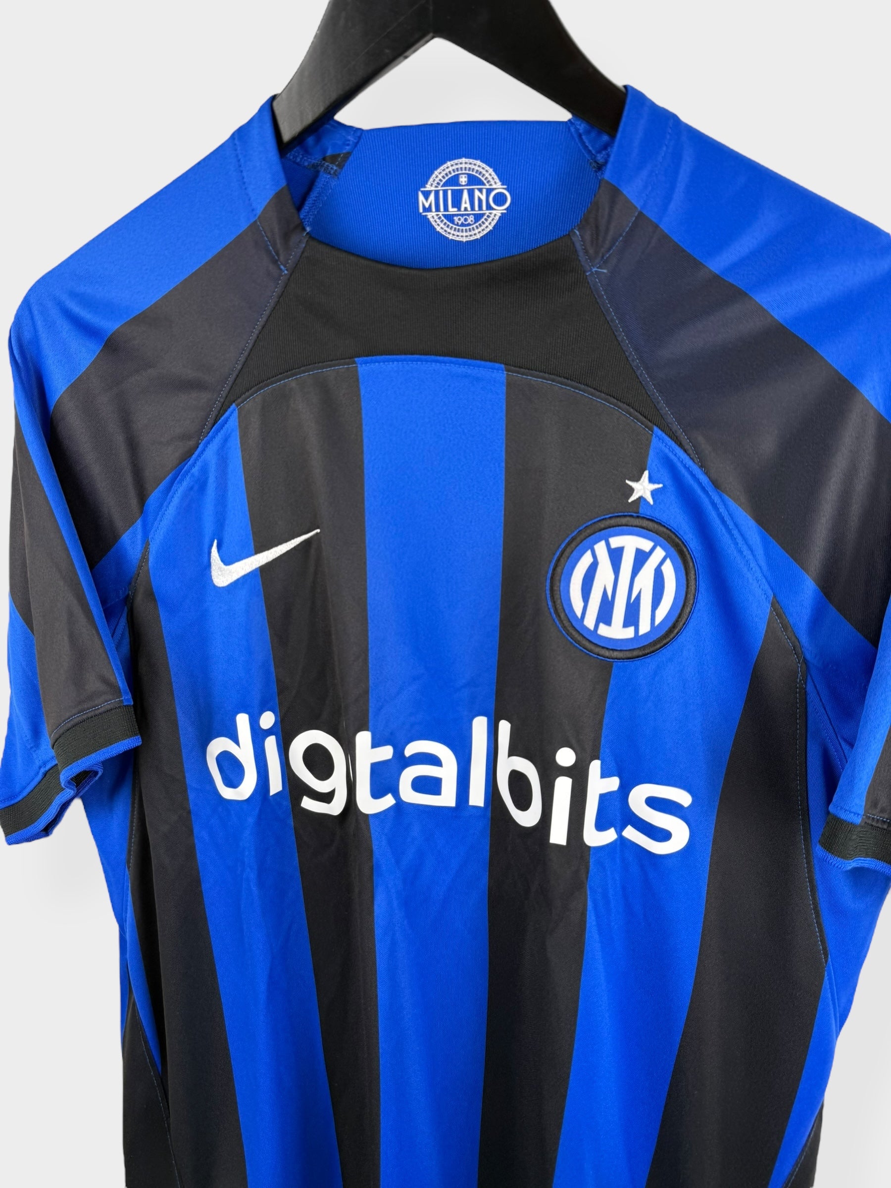 2022-23 INTER MILAN HOME SHIRT BARELLA #23 M - Authentic Football Club