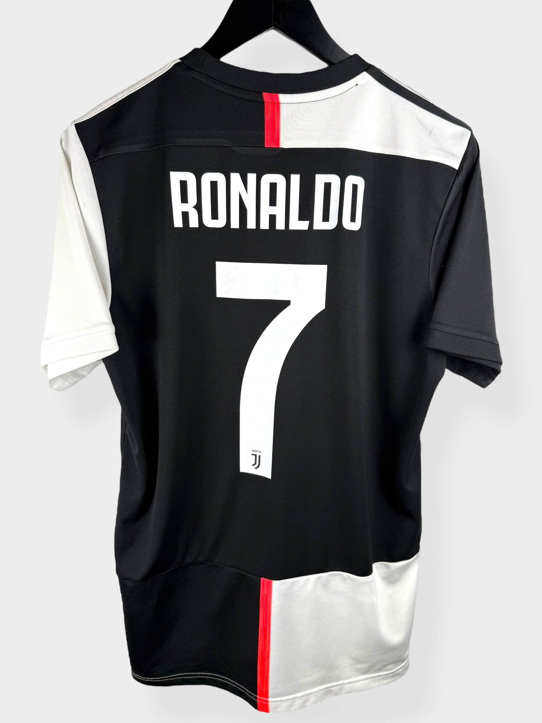 2019-20 JUVENTUS HOME SHIRT RONALDO #7 M