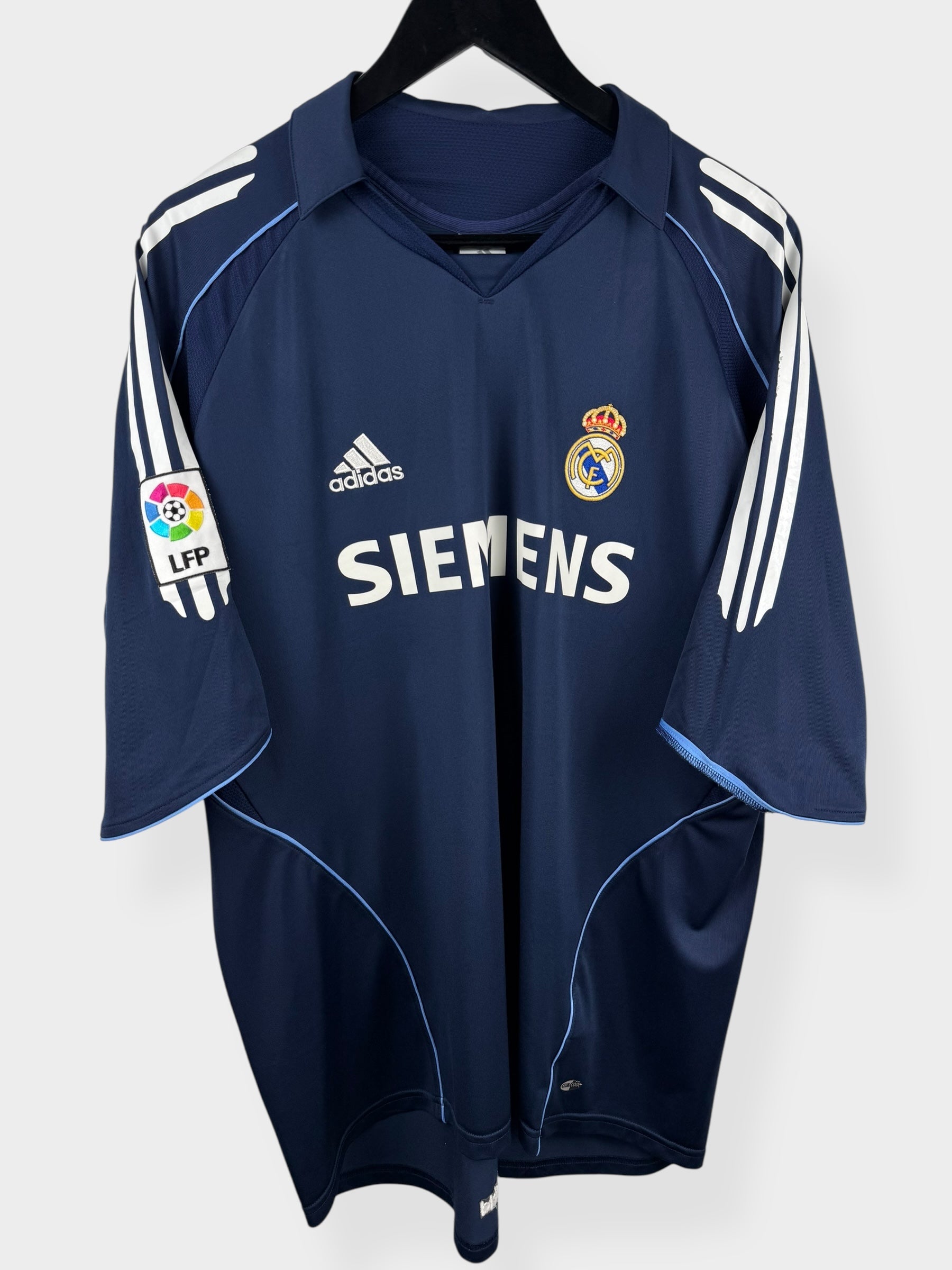 2005-06 REAL MADRID UITSHIRT BECKHAM #23 XL