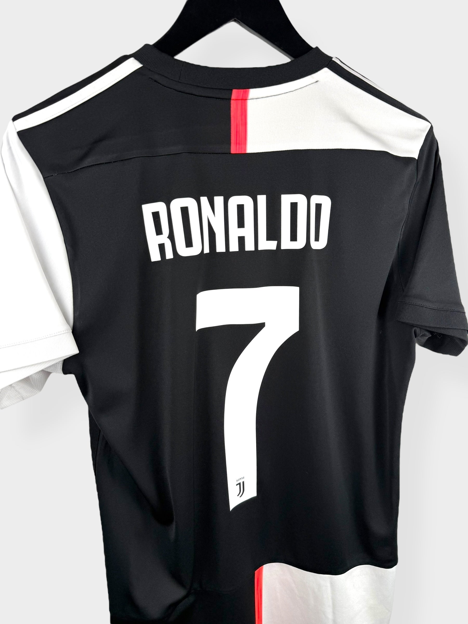 2019-20 JUVENTUS THUISSHIRT RONALDO #7 S