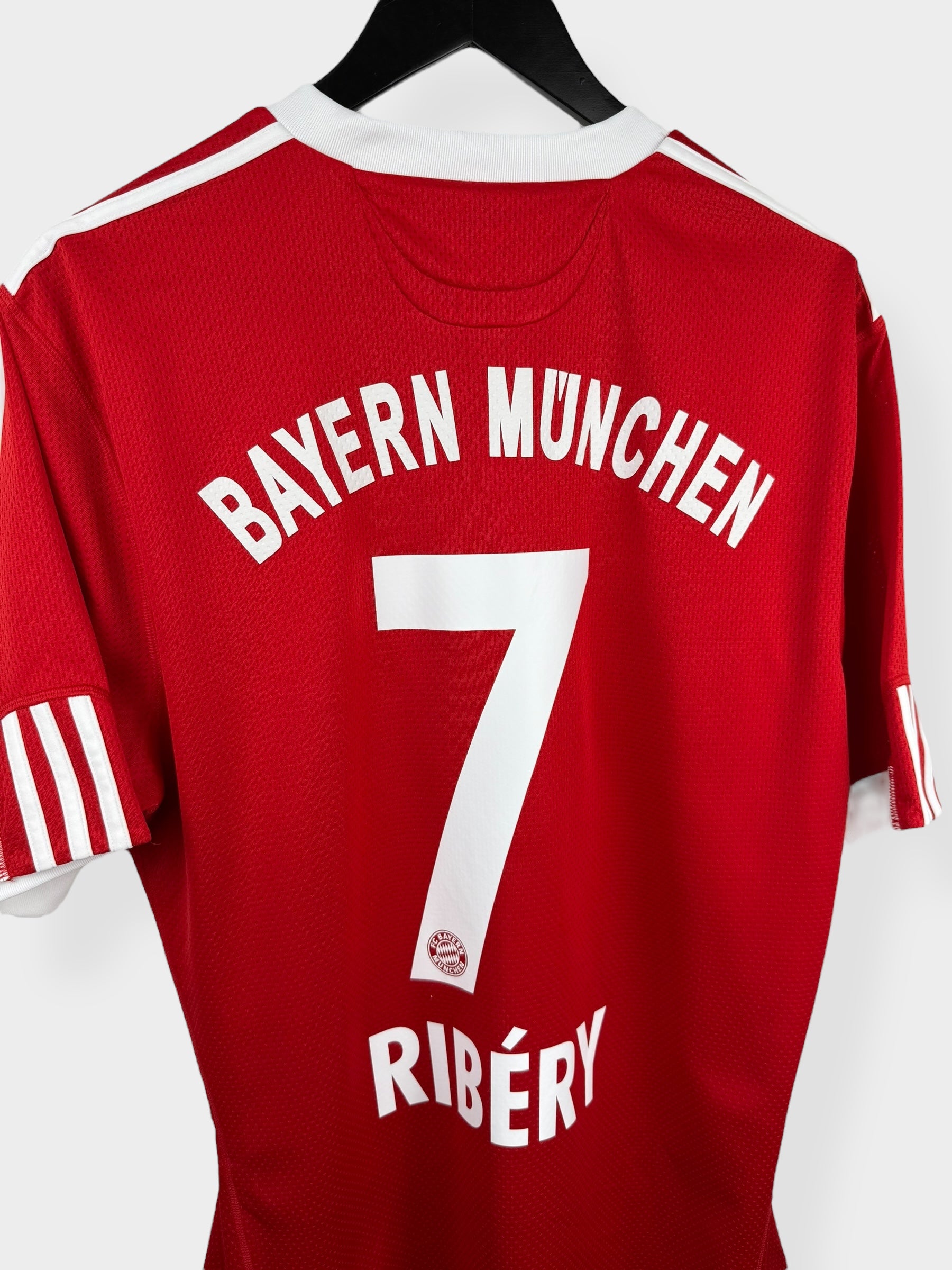 2009-10 BAYERN MUNICH HOME SHIRT RIBERY #7 L