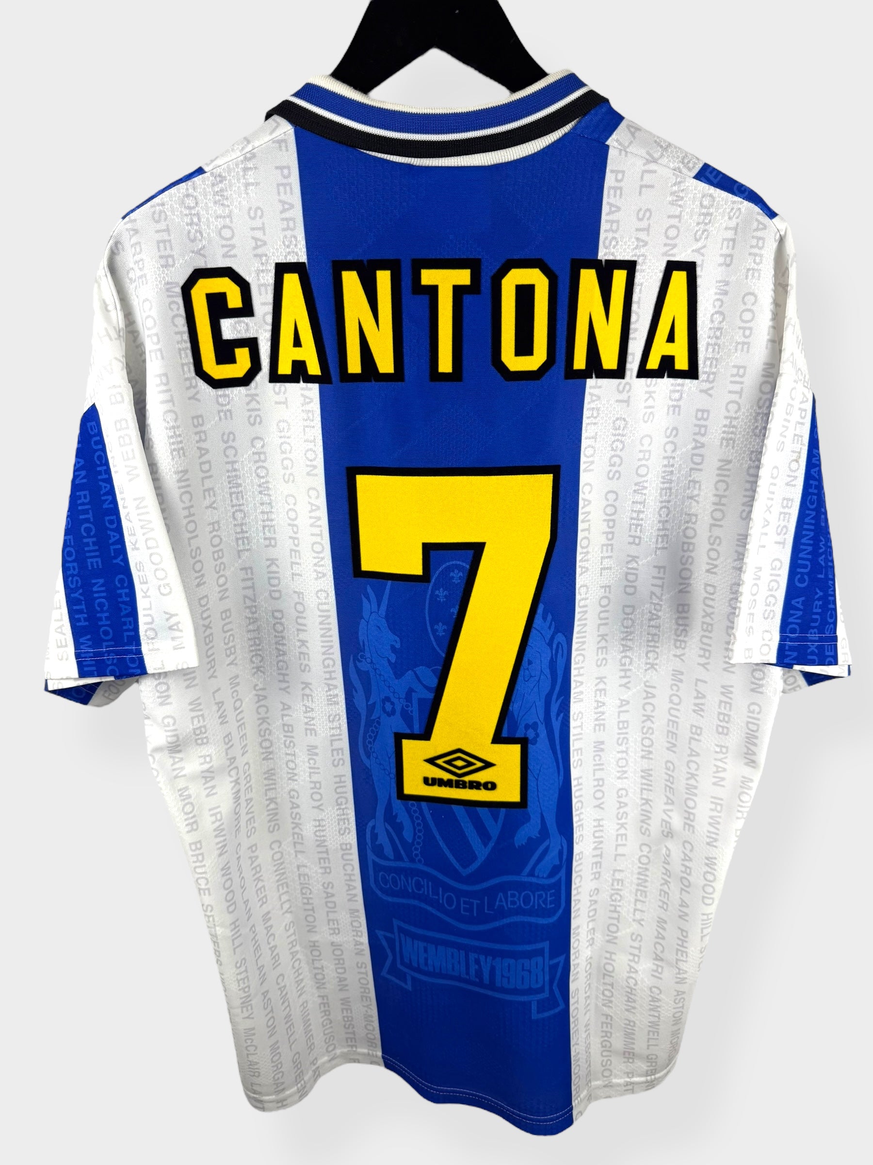 1994-96 MANCHESTER UNITED AWAY SHIRT CANTONA #7 L - Authentic Football Club