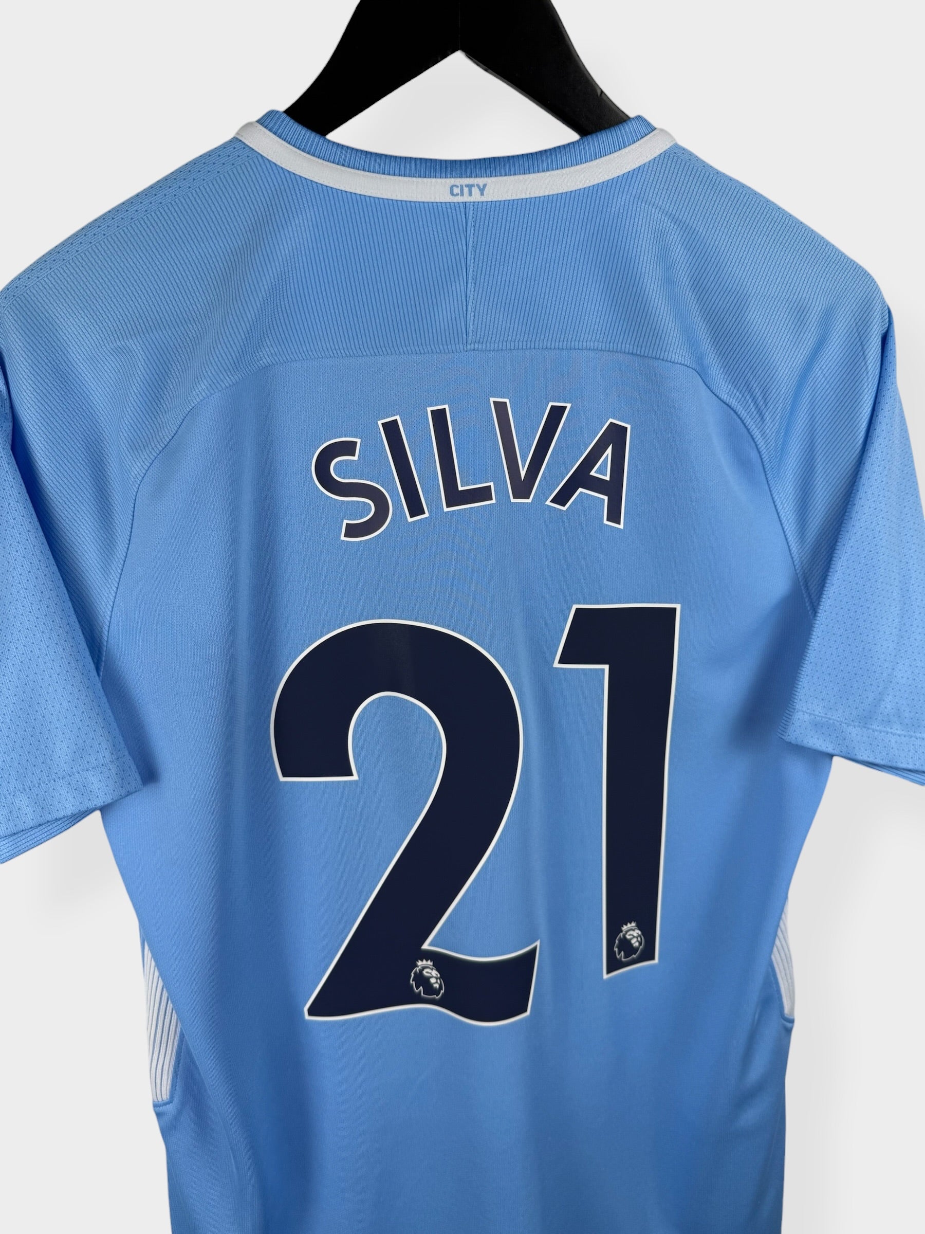 2017-18 MANCHESTER CITY HOME SHIRT SILVA #21 S