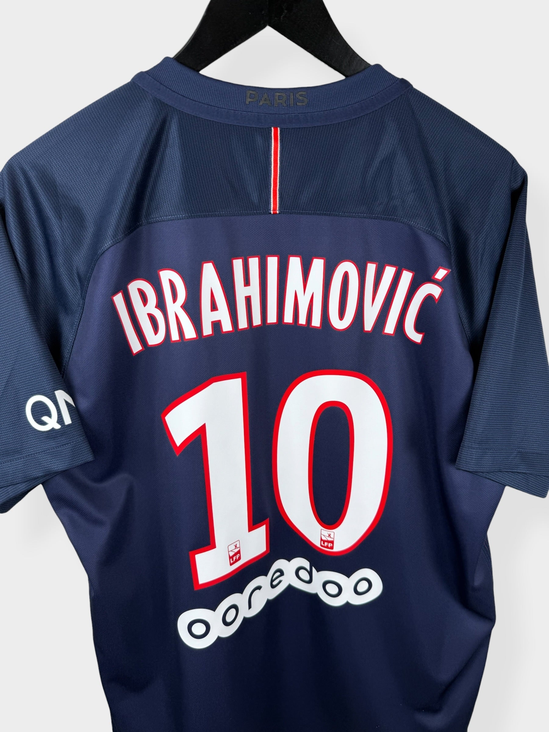 2016-17 PARIS SAINT-GERMAIN HOME SHIRT IBRAHIMOVIC #10 L