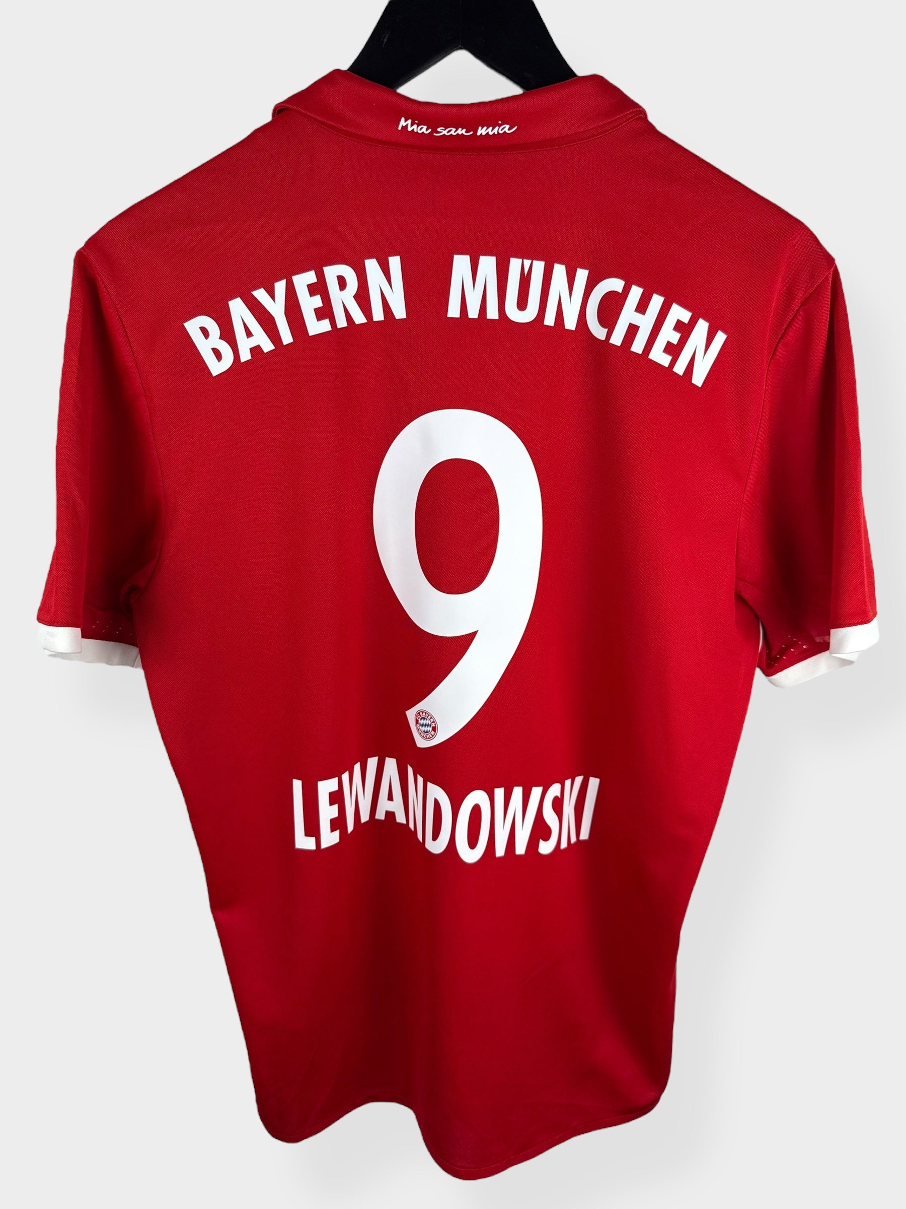 2016-17 BAYERN MUNICH HOME SHIRT LEWANDOWSKI #9 M