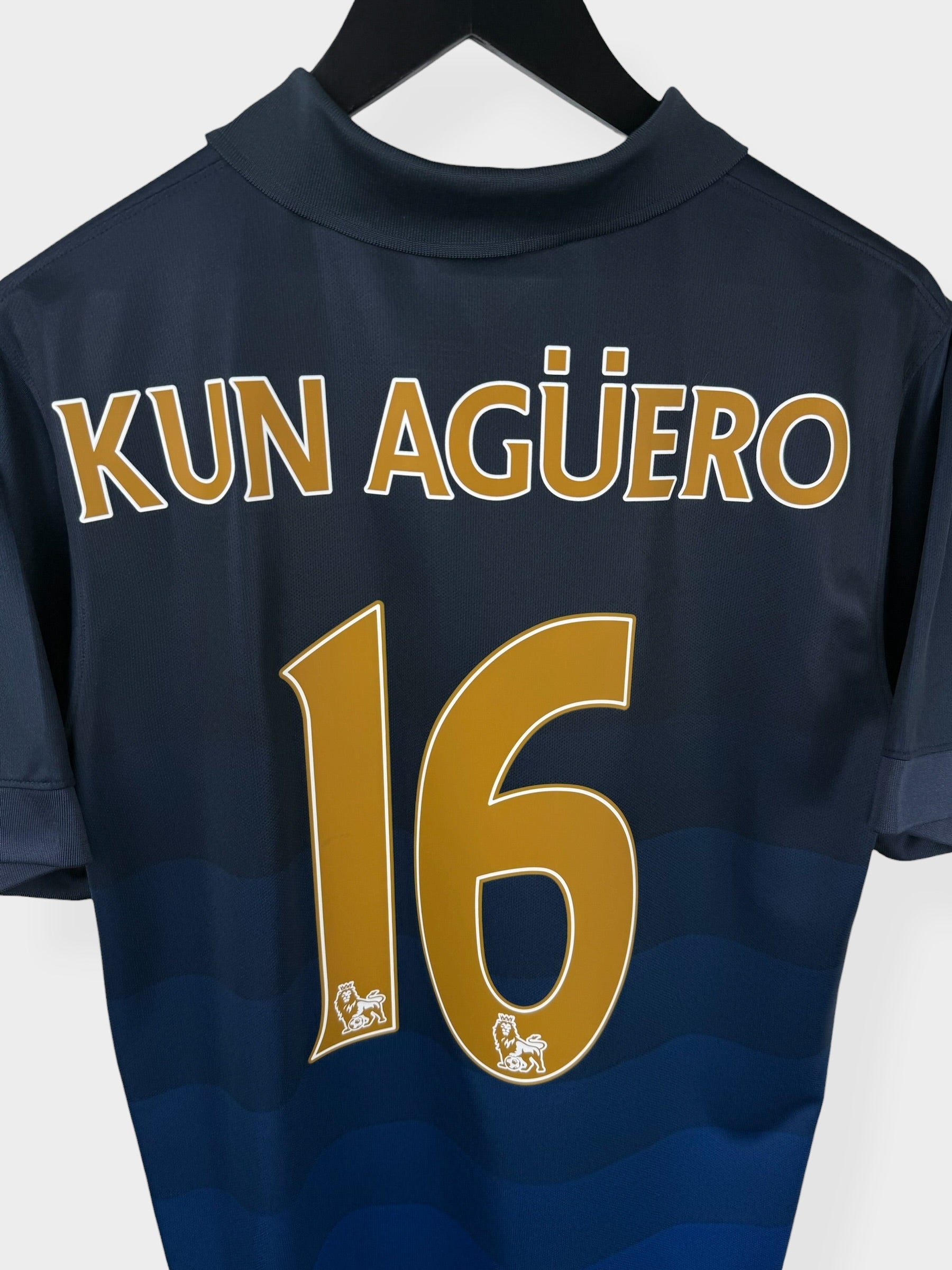2014-15 MANCHESTER CITY AWAY SHIRT KUN AGUERO #16 M