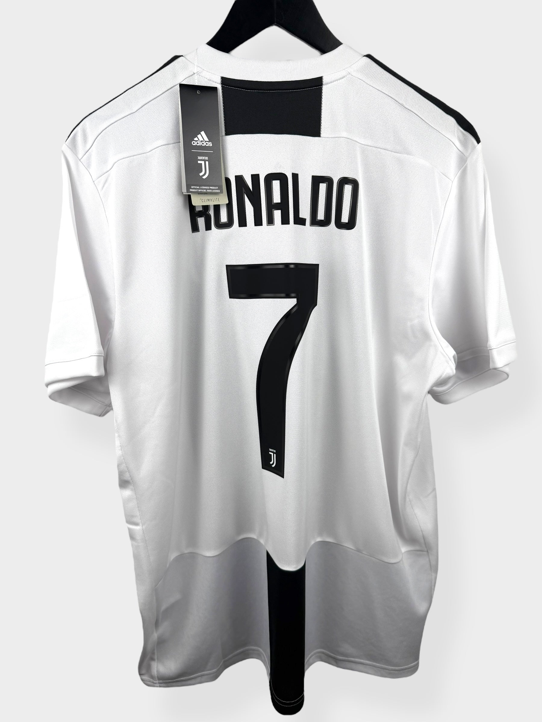 2018-19 JUVENTUS HOME SHIRT RONALDO #7 XL