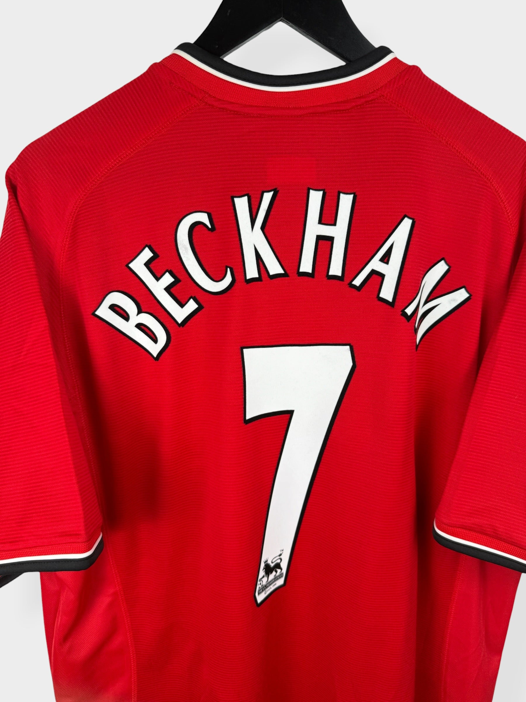 2000-02 MANCHESTER UNITED HOME SHIRT BECKHAM #7 XL