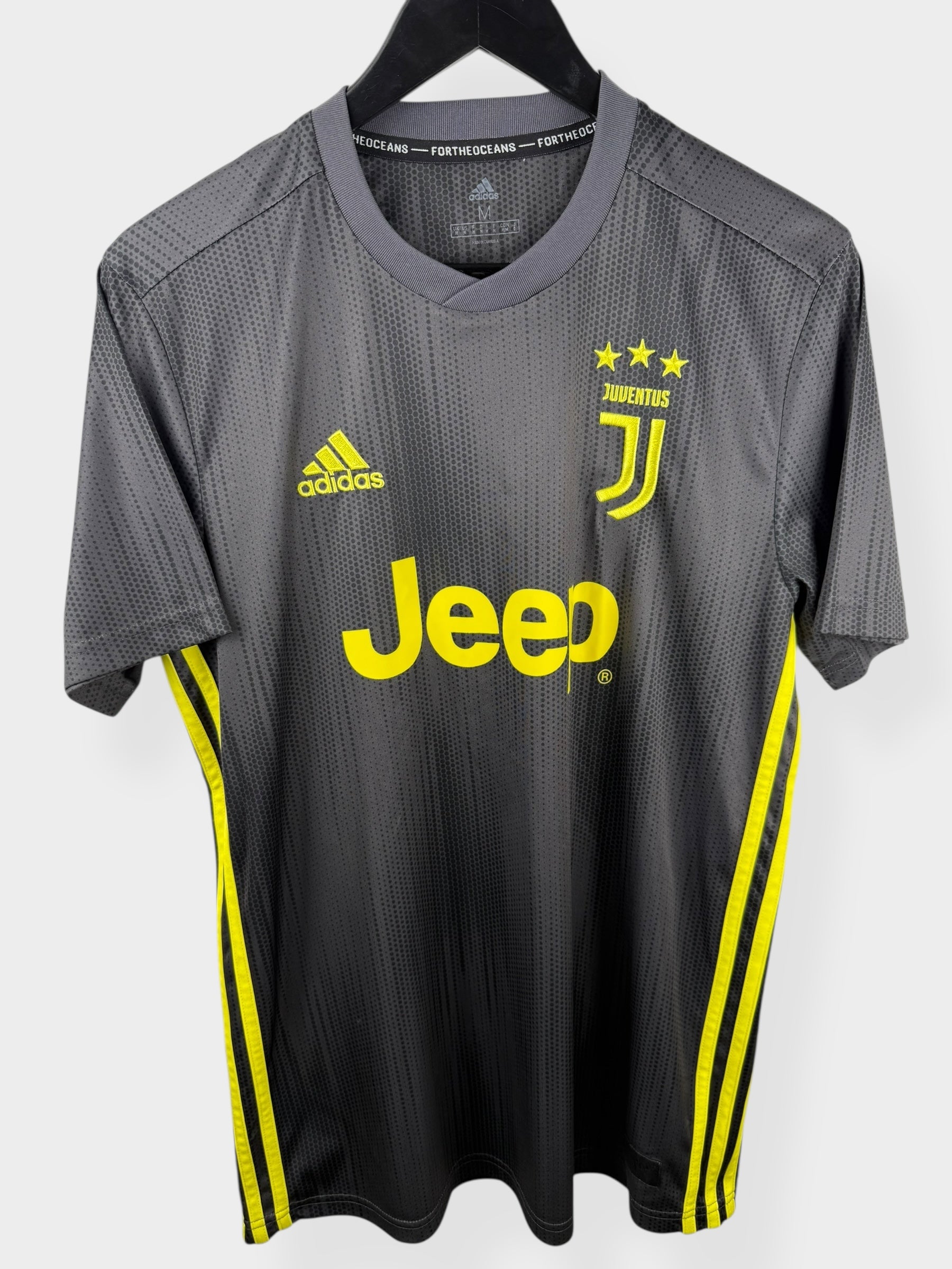 2018-19 JUVENTUS DERDE SHIRT RONALDO #7 M