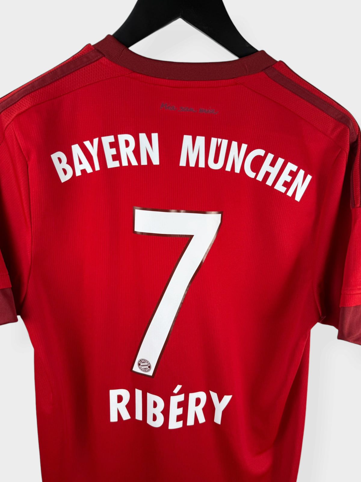 2015-16 BAYERN MUNICH HOME SHIRT RIBERY #7 M - Authentic Football Club