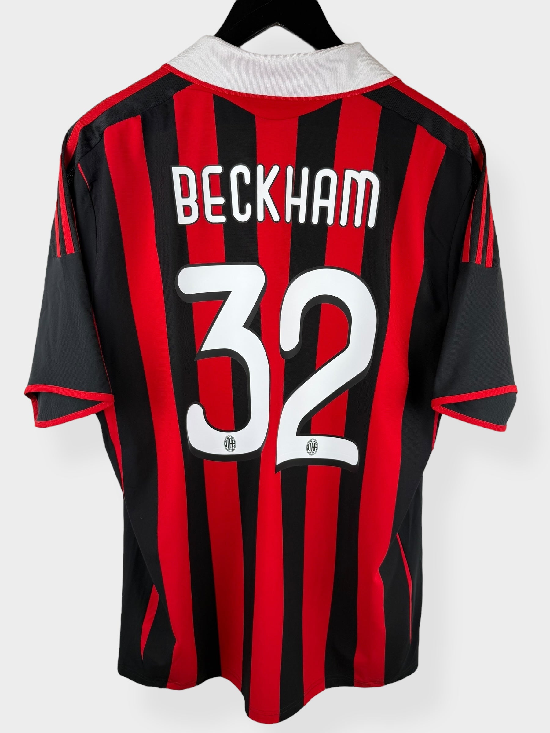 2009-10 AC MILAN HEIMTRIKOT BECKHAM #32 L