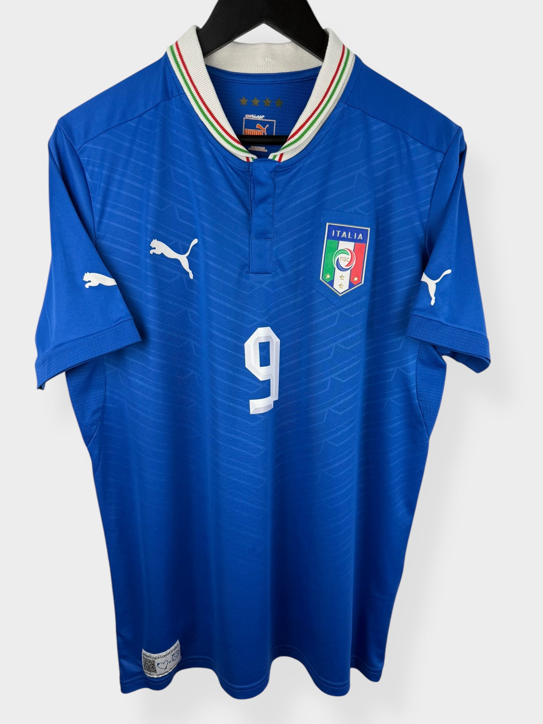 2012-13 ITALY HOME SHIRT BALOTELLI #9 L